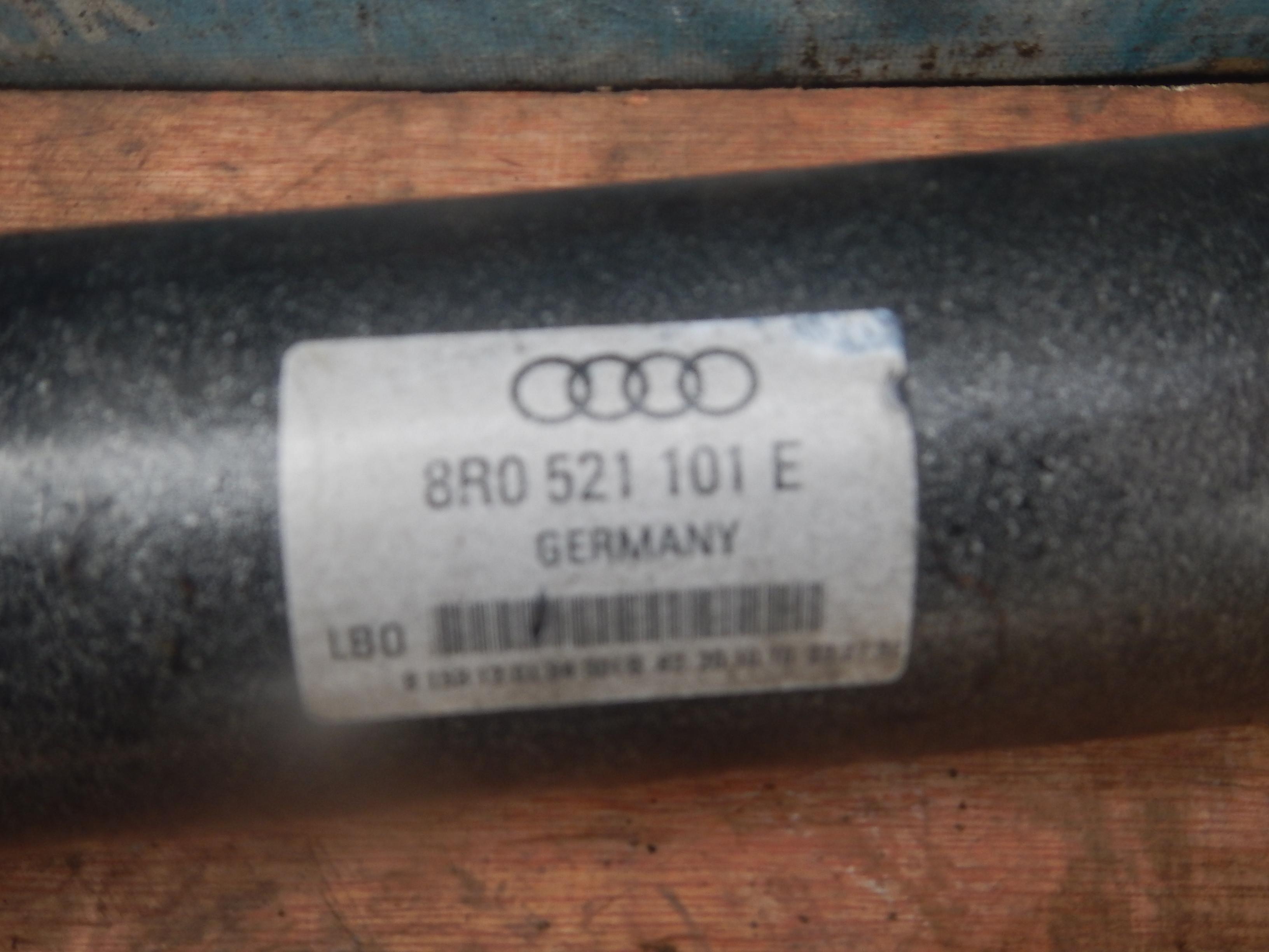 Карданный вал задний AUDI Q5 8R, 8RB CDNC 8R0521101E 2 ракурс