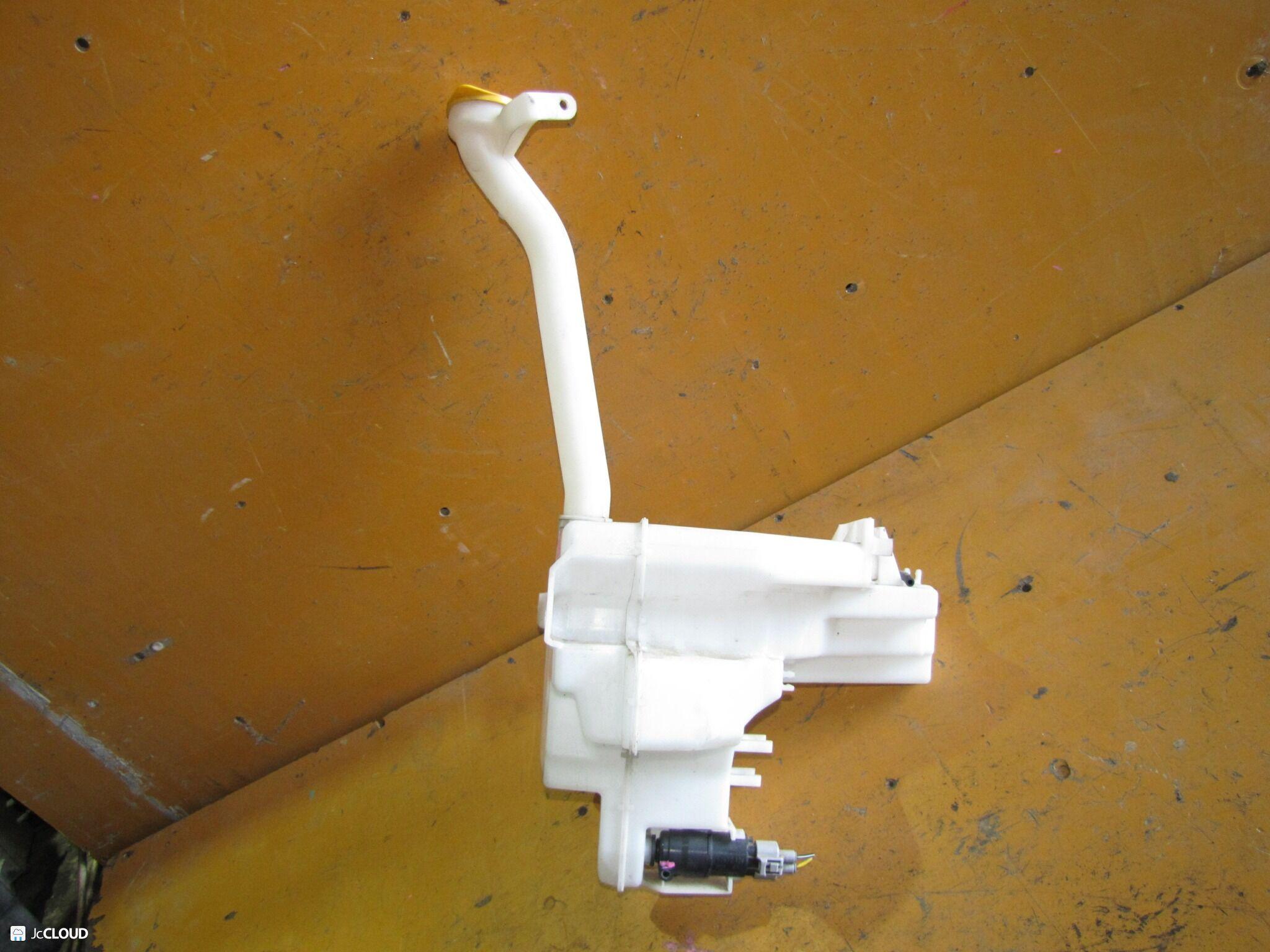 Бачок омывателя SUBARU FORESTER SJ, SJ5, SJG FB20 86631SG010 3 ракурс