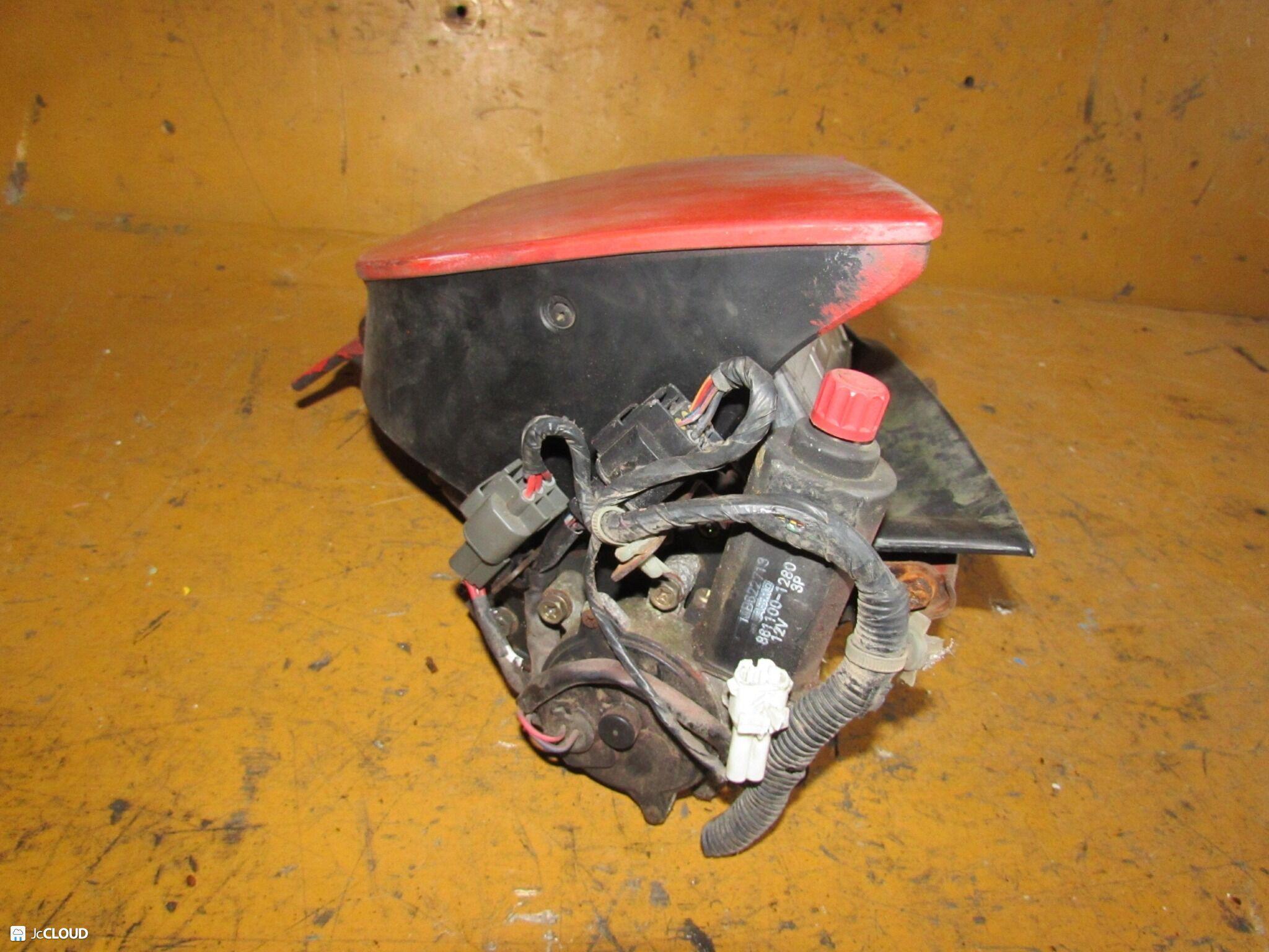 Фара левая передняя MITSUBISHI GTO Z15A, Z16A 6G72 MB622713 3 ракурс