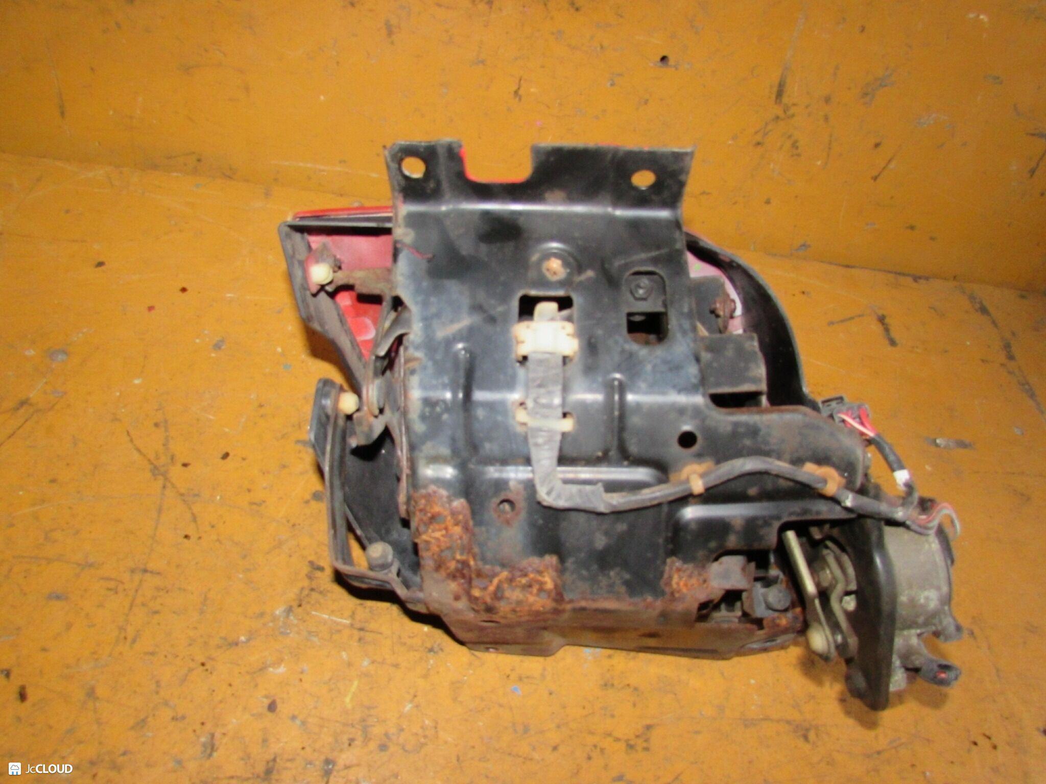 Фара левая передняя MITSUBISHI GTO Z15A, Z16A 6G72 MB622713 5 ракурс