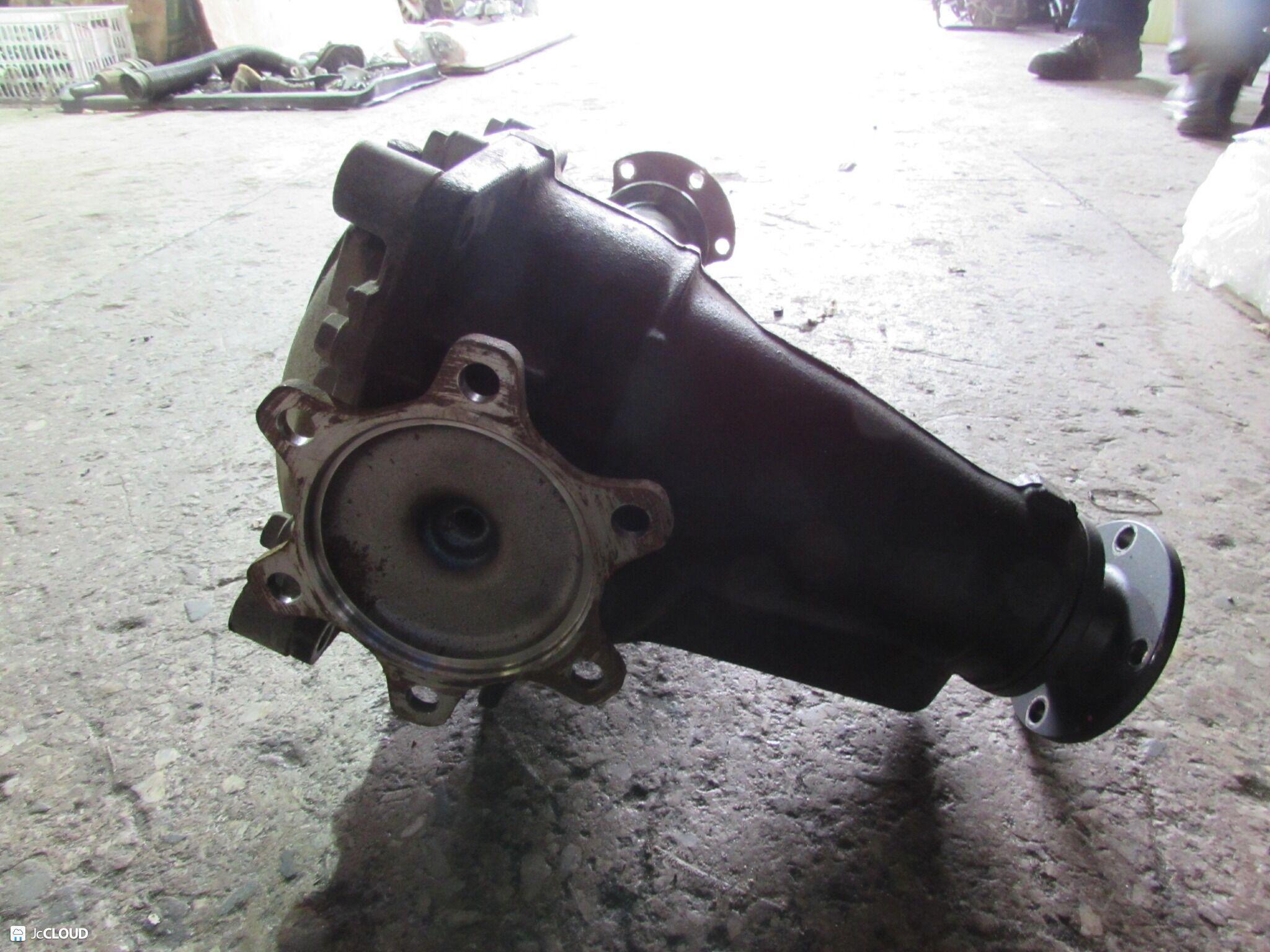 Редуктор передний TOYOTA DYNA, TOYOACE KDY270, KDY280, KDY281, KDY290, LY280, LY290 1KDFTV, 2KDFTV, 5L 43X10 5 ракурс Редуктор передний TOYOTA DYNA, TOYOACE KDY270, KDY280, KDY281, KDY290, LY280, LY290 1KDFTV, 2KDFTV, 5L 43X10 5 ракурс
