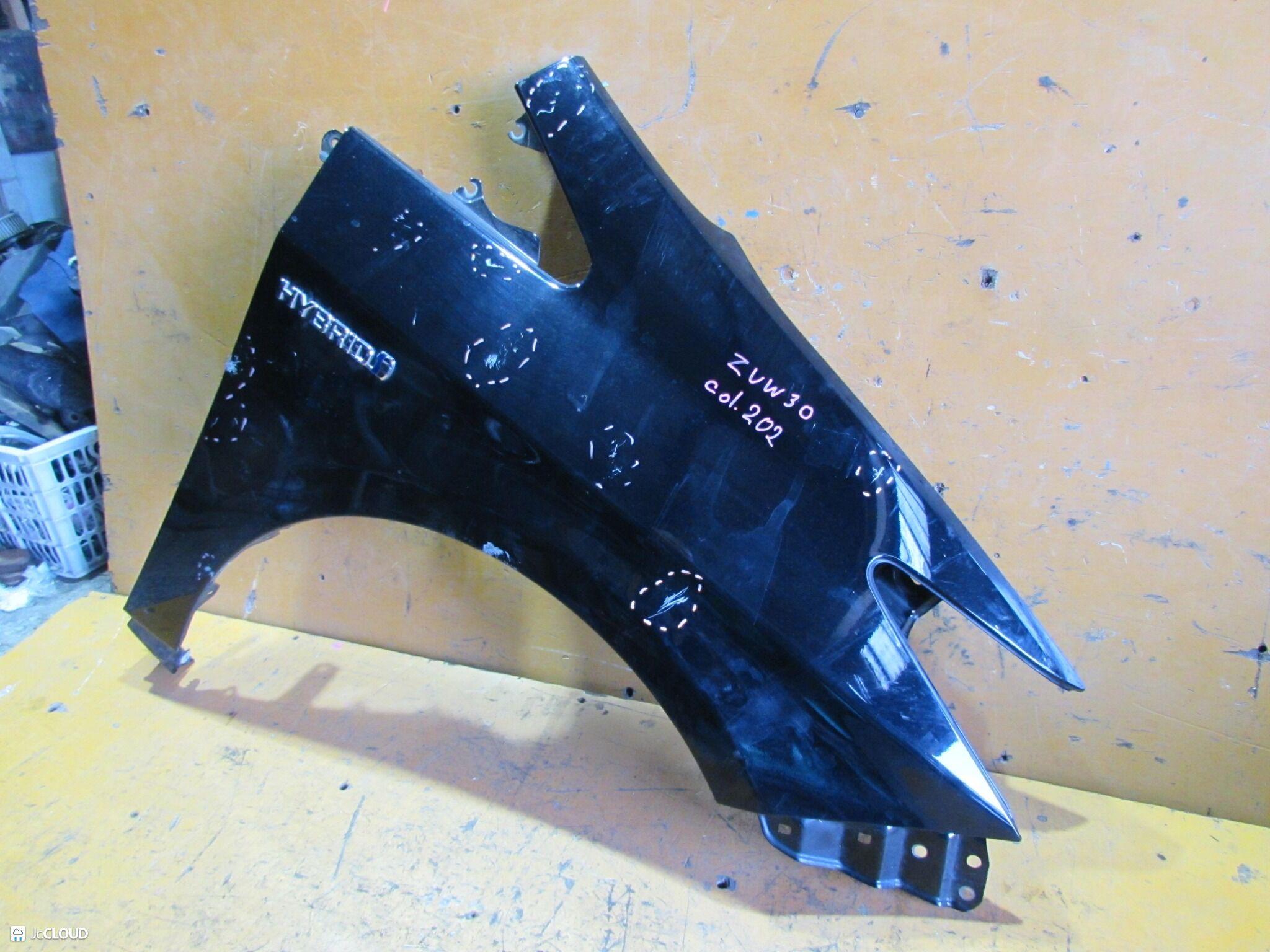 Крыло правое переднее  TOYOTA PRIUS ZVW30, ZVW30L, ZVW35 2ZR-FXE ,5380147050 ,5380147050 1 ракурс