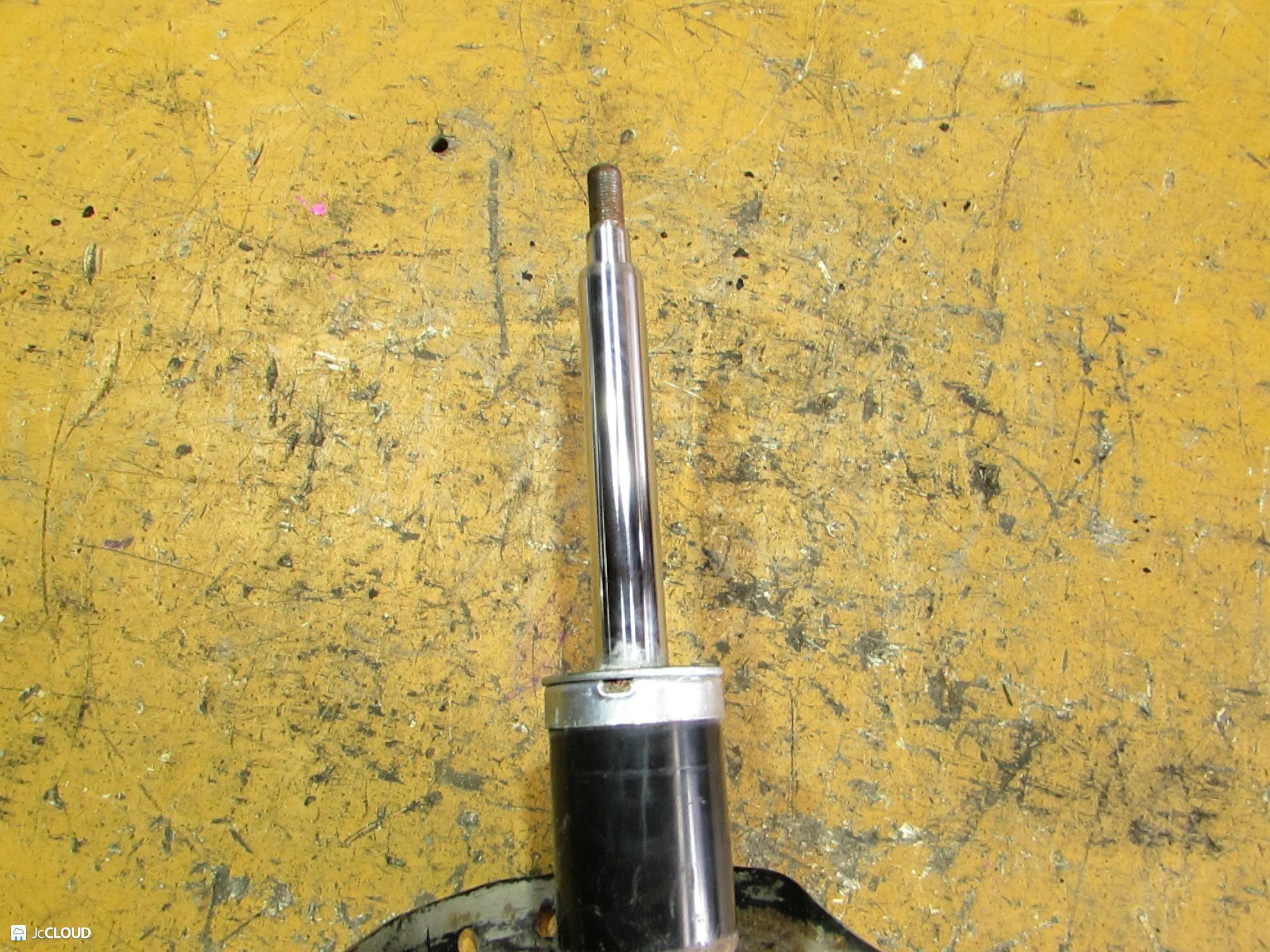 Стойка правая передняя SUBARU FORESTER SJ5, SJ9, SJD EE20Z, EJ20A, FA20, FB20, FB25 20310SG000 3 ракурс