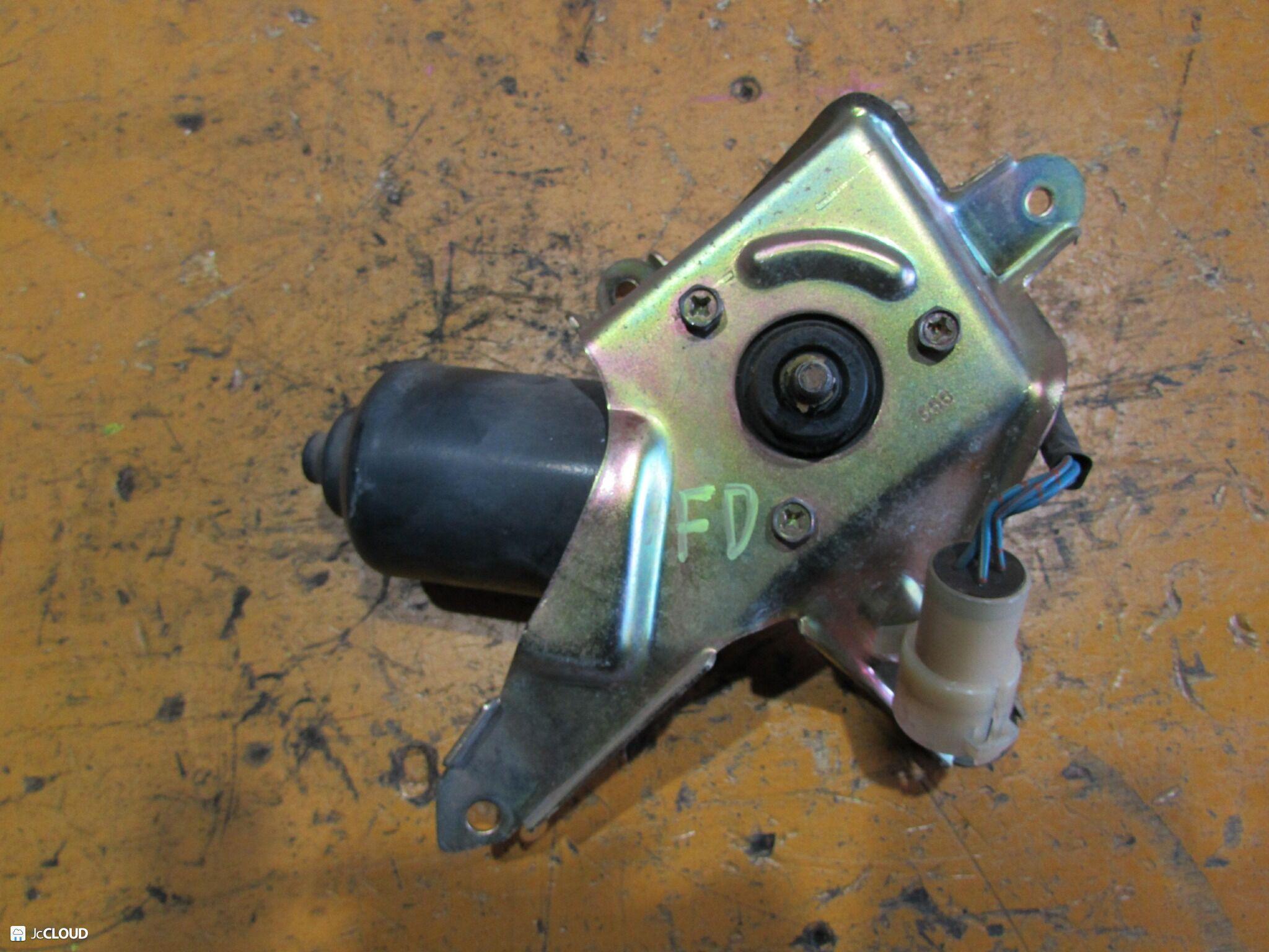 Мотор дворников HINO RANGER FD1J, FD2J, GD1J, GD2J, FD1H, FD2H J08C, J07C 85120-1433B 3 ракурс