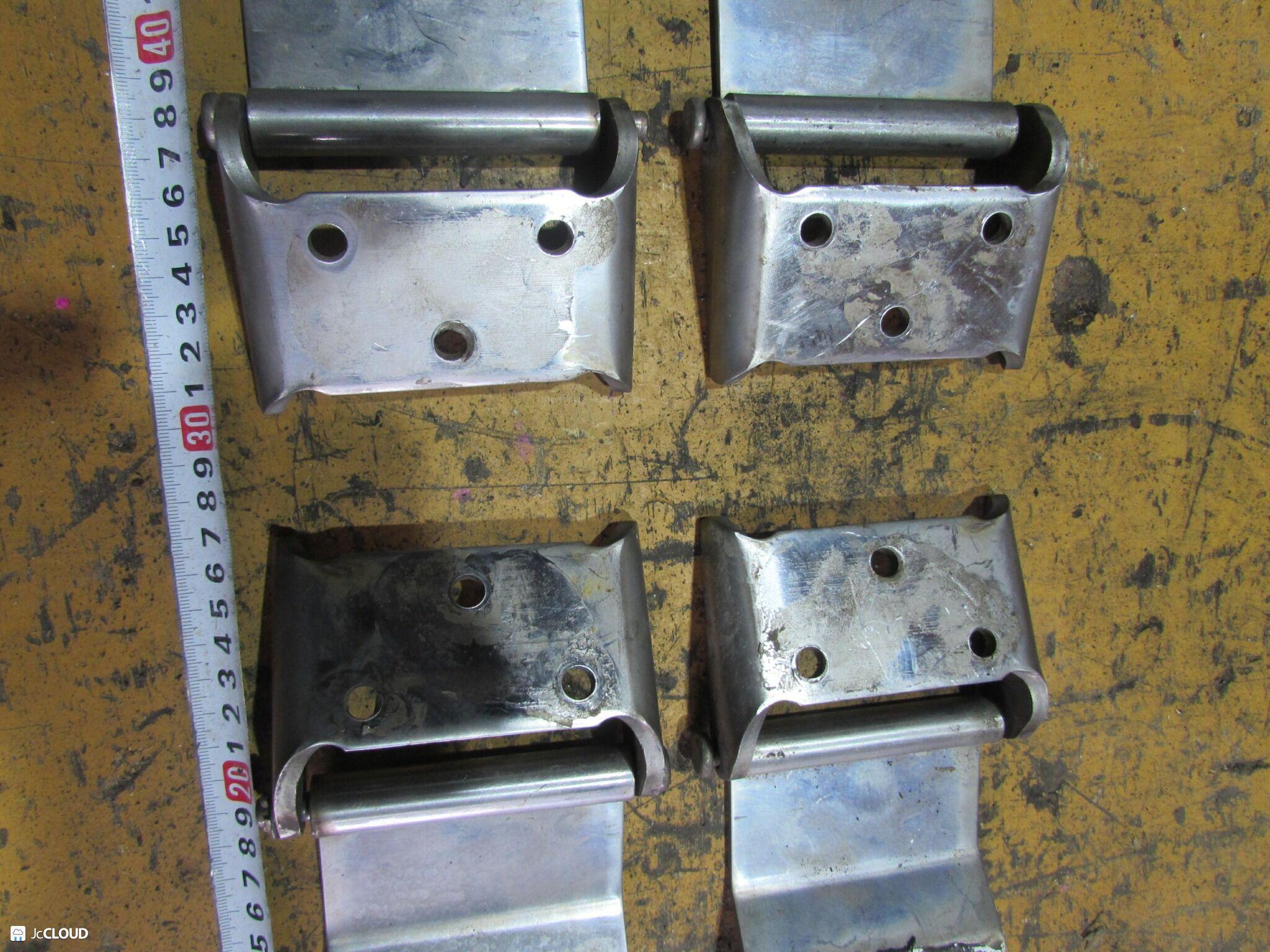 Петля дверная ISUZU, NISSAN, MITSUBISHI, HINO, TOYOTA ELF, ATLAS, CANTER, DYNA, TOYOACE, DUTRO NKR66, NPR75, NKR81, AKR81, NPR81, P8F23, H2F23, H4F23, R8F23, FE70, FD501B, FD50AB, FE82DG, FE82EE, XZU306, XZU307, XZU308, XZU320, XZU330, XZU337, XZU340
