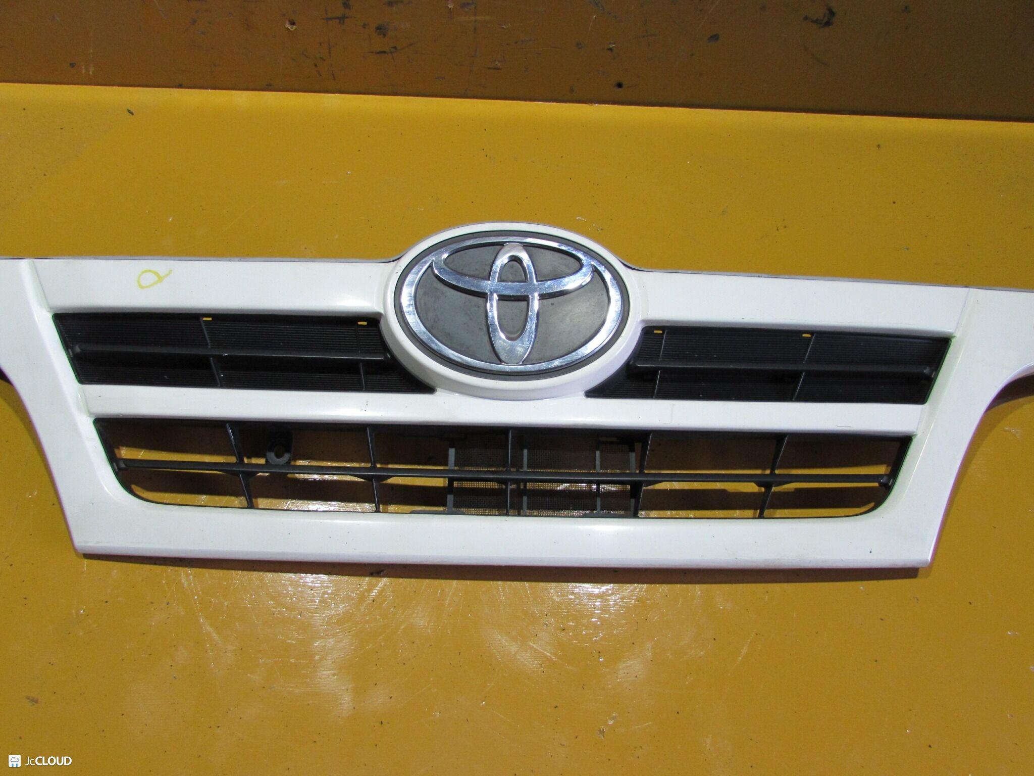 Решетка радиатора передняя TOYOTA DYNA, TOYOACE KDY220, KDY221, KDY230, KDY231, KDY240, KDY24, KDY270, KDY271, KDY280, KDY281, KDY290, LY220, LY230, LY235, LY270, LY280, LY290, RZY220, RZY230, RZY231, TRY220, TRY230, TRY231 1KDFTV, 1RZE, 1TRFE, 2KDFT