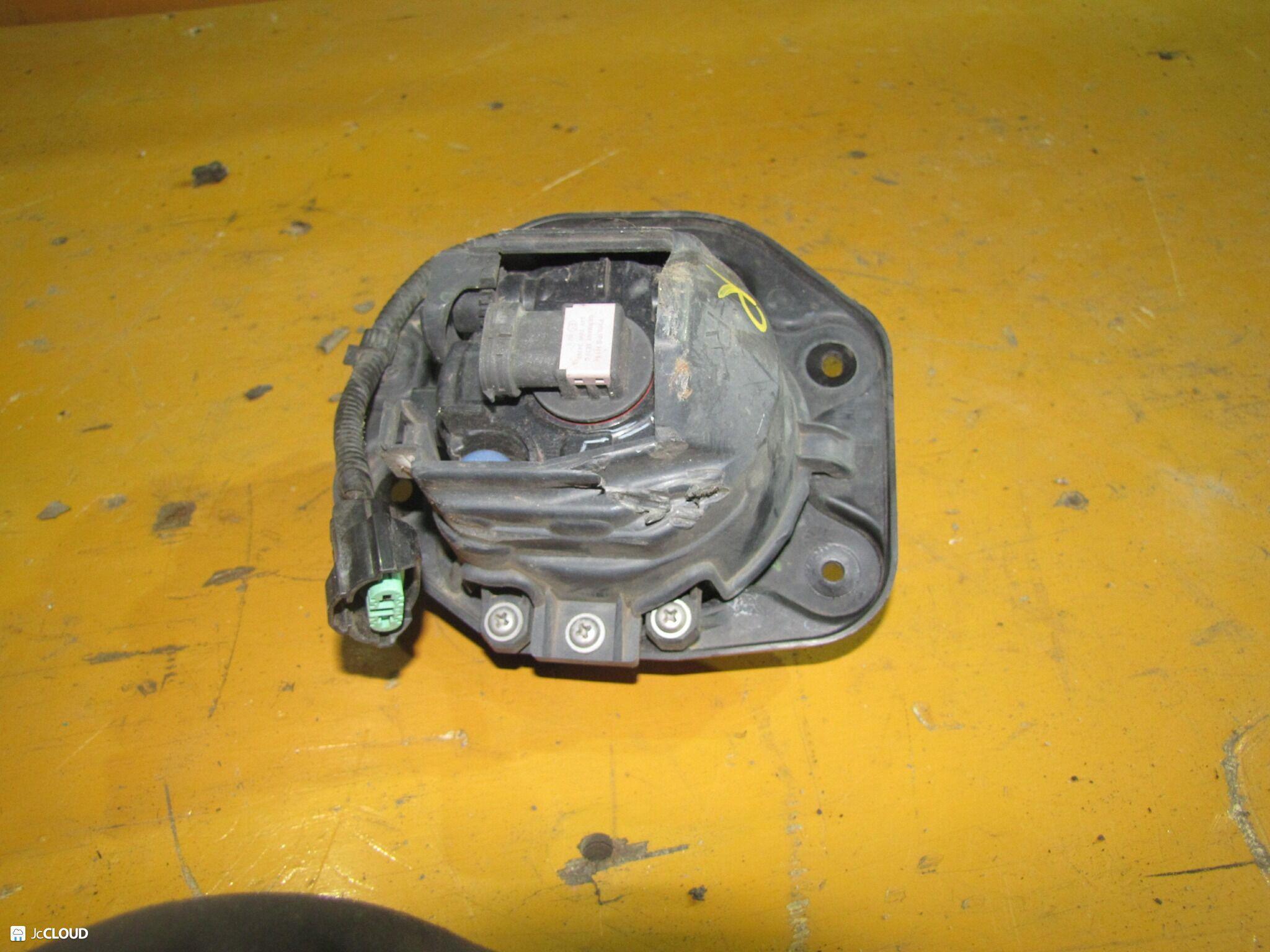 Туманка правая передняя TOYOTA, HINO DYNA, TOYOACE, DUTRO XKU700, XKU710, XKU720, XZC710, XZU710, XZU720, XZU730, XZU775 4 ракурс