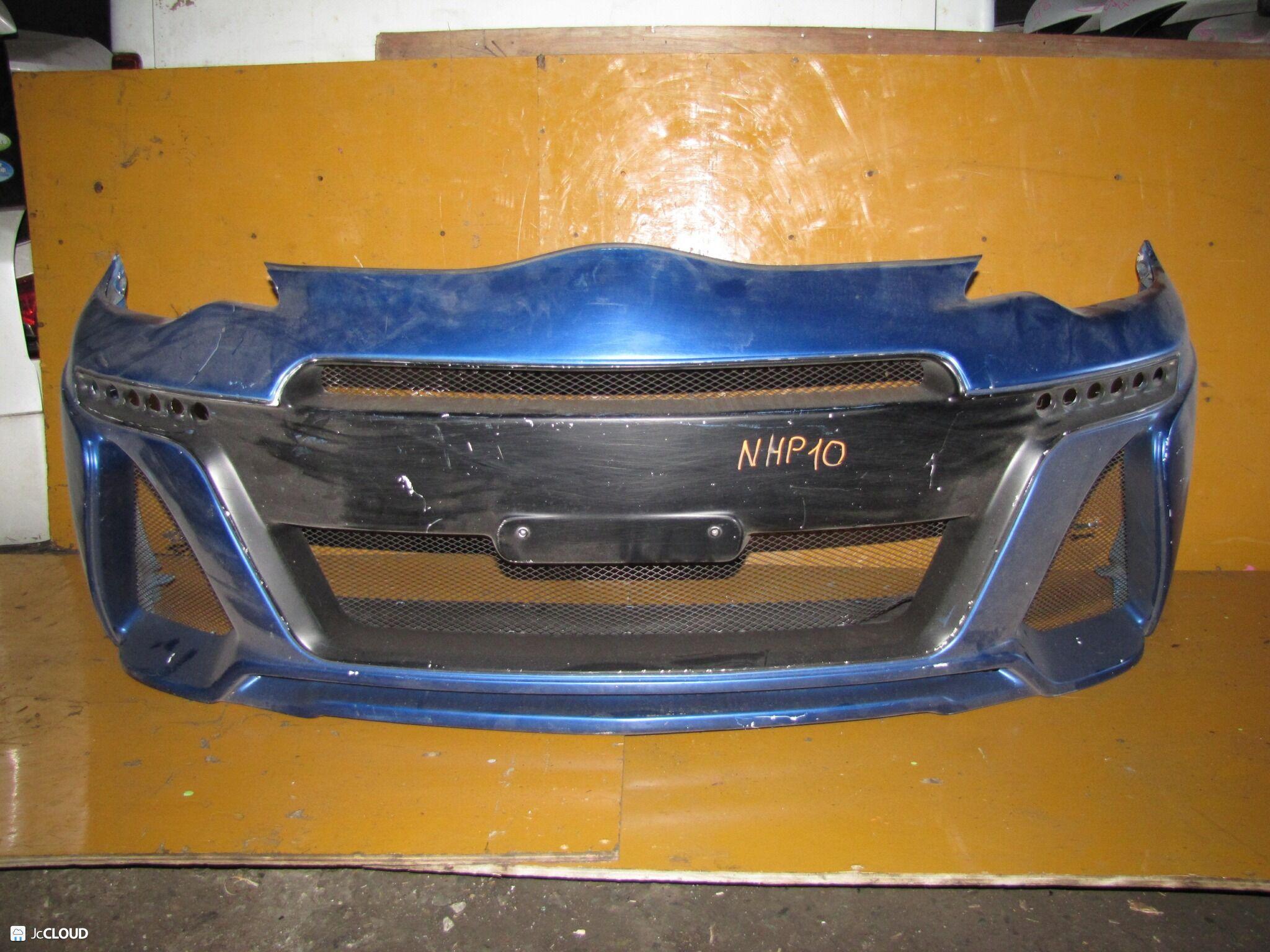 Бампер передний TOYOTA AQUA NHP10 1NZFXE 1 ракурс