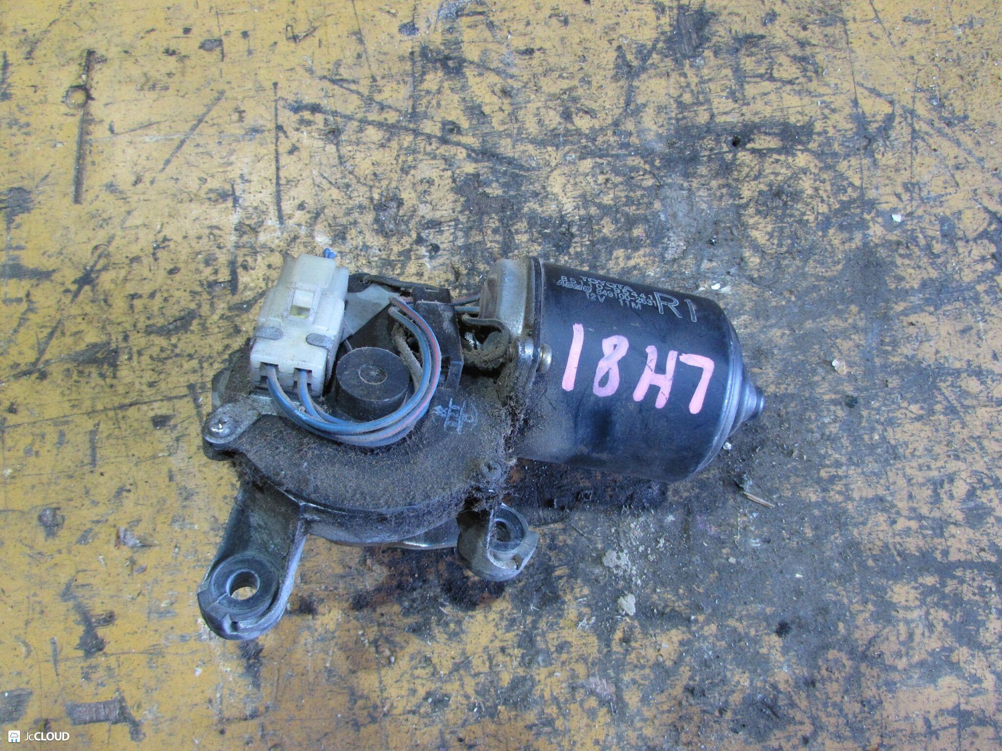 Мотор дворников TOYOTA DYNA, HIACE, TOYOACE LH80, LH85, LH90, LH95 2L 85110-95441 1 ракурс