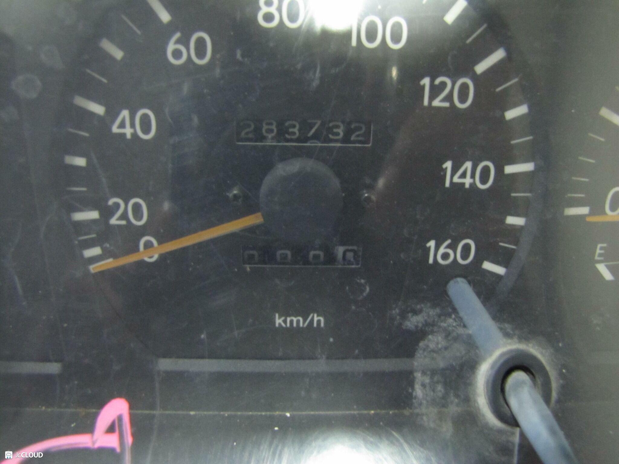 Спидометр TOYOTA DYNA, HIACE, TOYOACE LY211, LY111 3L, 5L 83010-25052 2 ракурс