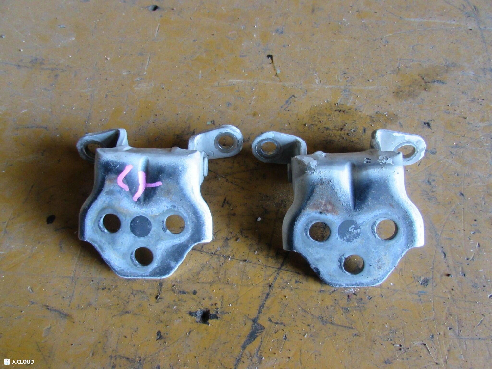 Петля дверная правая передняя TOYOTA, HINO DYNA, TOYOACE, DUTRO KDY220, KDY221, KDY230, KDY231, KDY240, KDY241, KDY250, KDY251, KDY260, KDY261, KDY270, KDY271, KDY280, KDY281, KDY290, LY220, LY230, LY240, LY270, LY280, LY290, RZY220, RZY230, RZY231, 