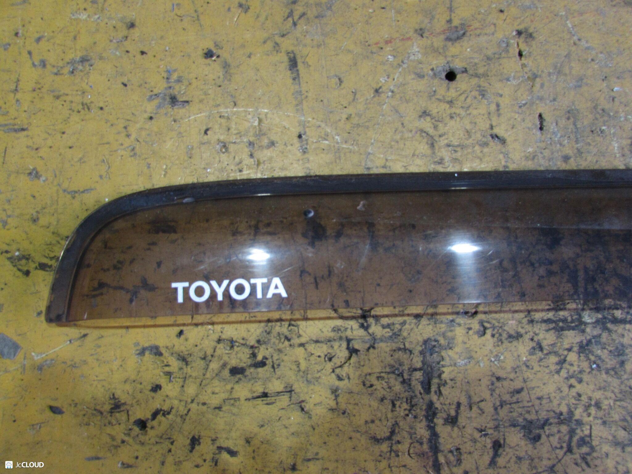 Ветровик правый передний TOYOTA, HINO DYNA, TOYOACE, DUTRO KDY220, KDY221, KDY230, KDY231, KDY240, KDY241, KDY250, KDY251, KDY260, KDY261, KDY270, KDY271, KDY280, KDY281, KDY290, LY220, LY230, LY240, LY270, LY280, LY290, RZY220, RZY230, RZY231, RZY28 Ветровик правый передний TOYOTA, HINO DYNA, TOYOACE, DUTRO KDY220, KDY221, KDY230, KDY231, KDY240, KDY241, KDY250, KDY251, KDY260, KDY261, KDY270, KDY271, KDY280, KDY281, KDY290, LY220, LY230, LY240, LY270, LY280, LY290, RZY220, RZY230, RZY231, RZY28