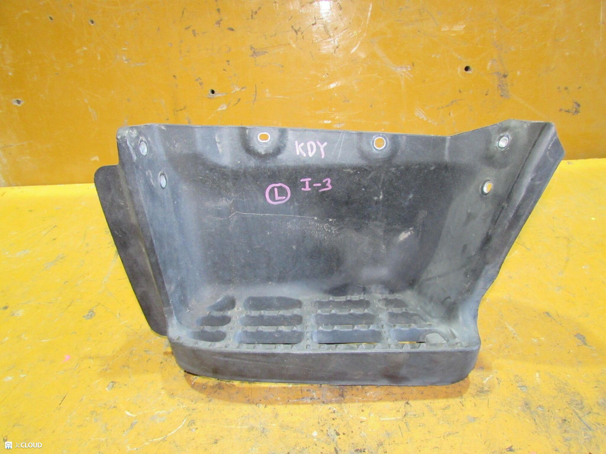 Подножка левая передняя TOYOTA, HINO DYNA, TOYOACE, DUTRO KDY220, KDY221, KDY230, KDY231, KDY240, KDY241, KDY250, KDY251, KDY260, KDY261, KDY270, KDY271, KDY280, KDY281, KDY290, LY220, LY230, LY240, LY270, LY280, LY290, RZY220, RZY230, RZY231, RZY281