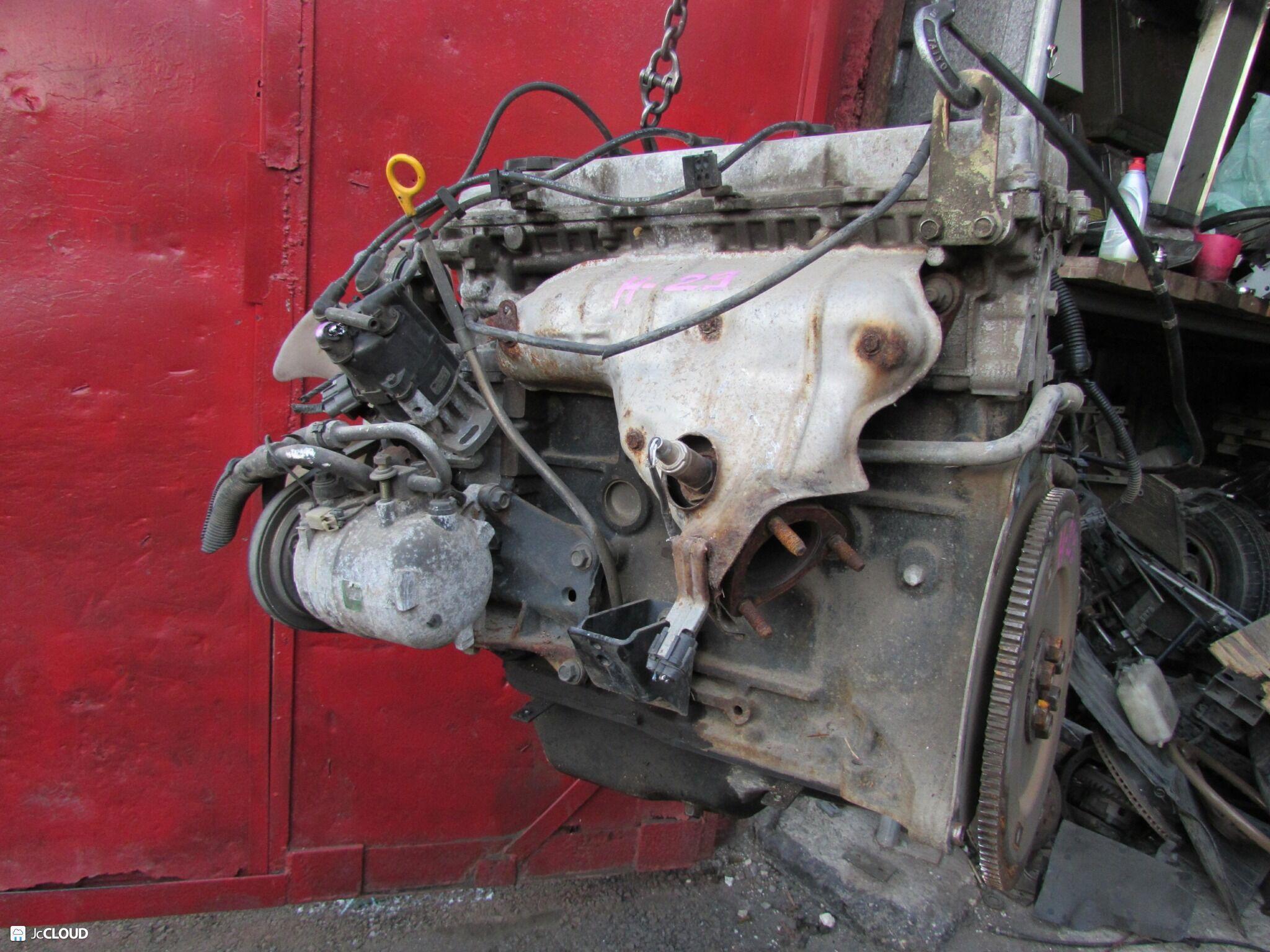Двигатель NISSAN ATLAS H2F23, H4F23, F23 KA20DE TRAMBLER 3 ракурс