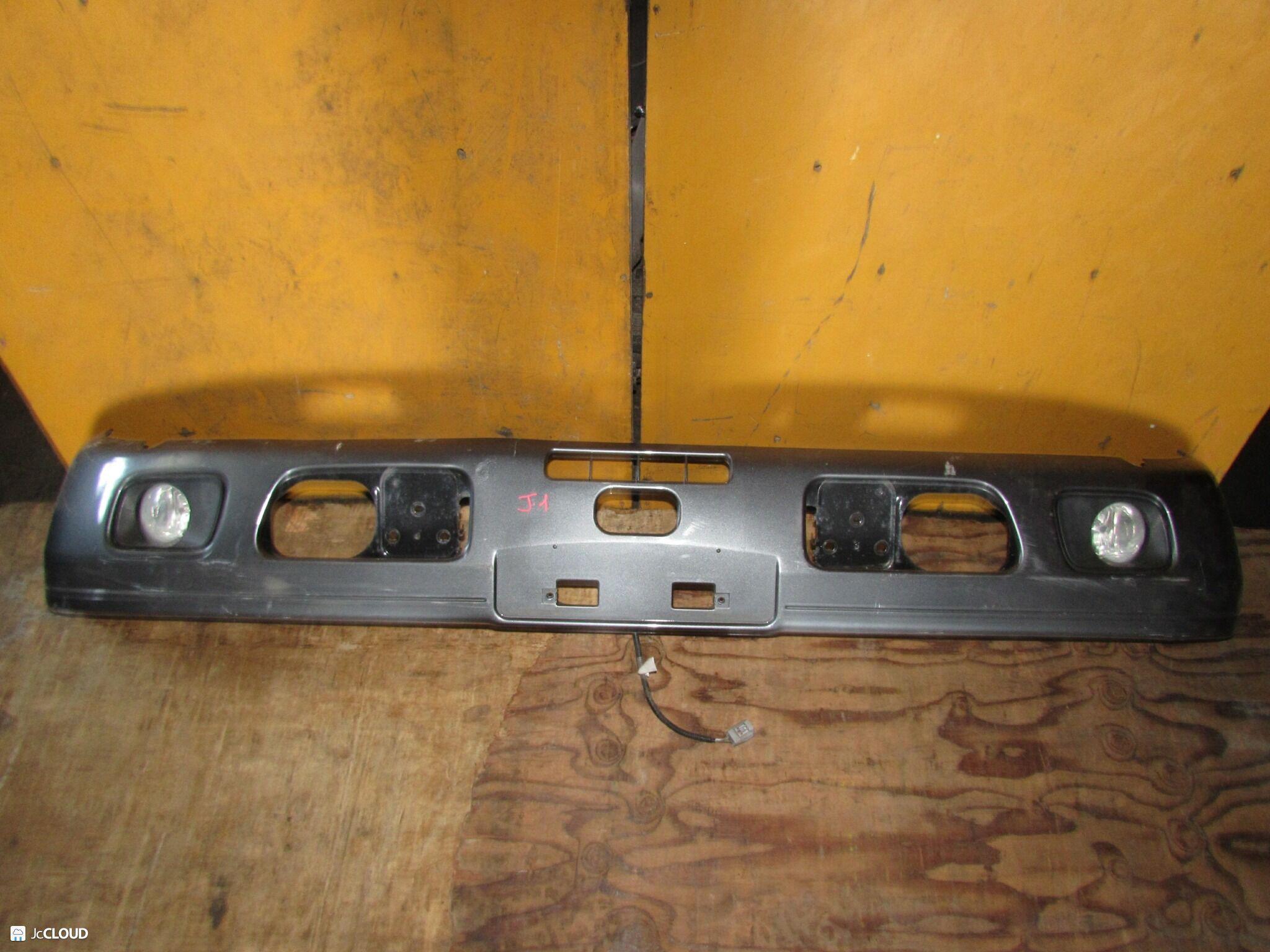 Бампер передний TOYOTA, HINO DYNA, TOYOACE, DUTRO KDY220, KDY221, KDY230, KDY231, KDY240, KDY241, KDY250, KDY251, KDY260, KDY261, KDY270, KDY271, KDY280, KDY281, KDY290, LY220, LY230, LY240, LY270, LY280, LY290, RZY220, RZY230, RZY231, RZY281, TRY220