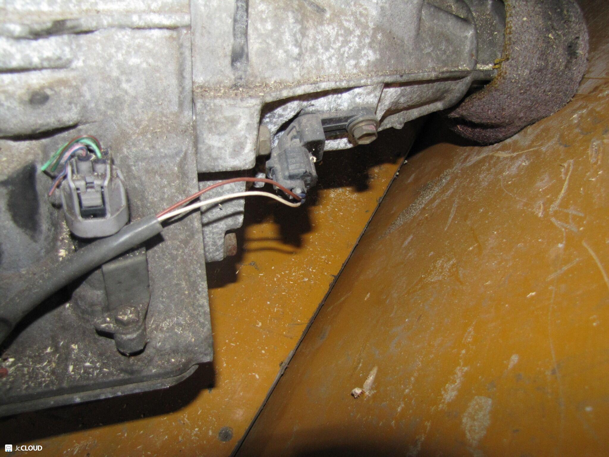 АКПП TOYOTA GRAND HAICE, GRANVIA VCH10, VCH10W 5VZFE 35000-2F280 4 ракурс