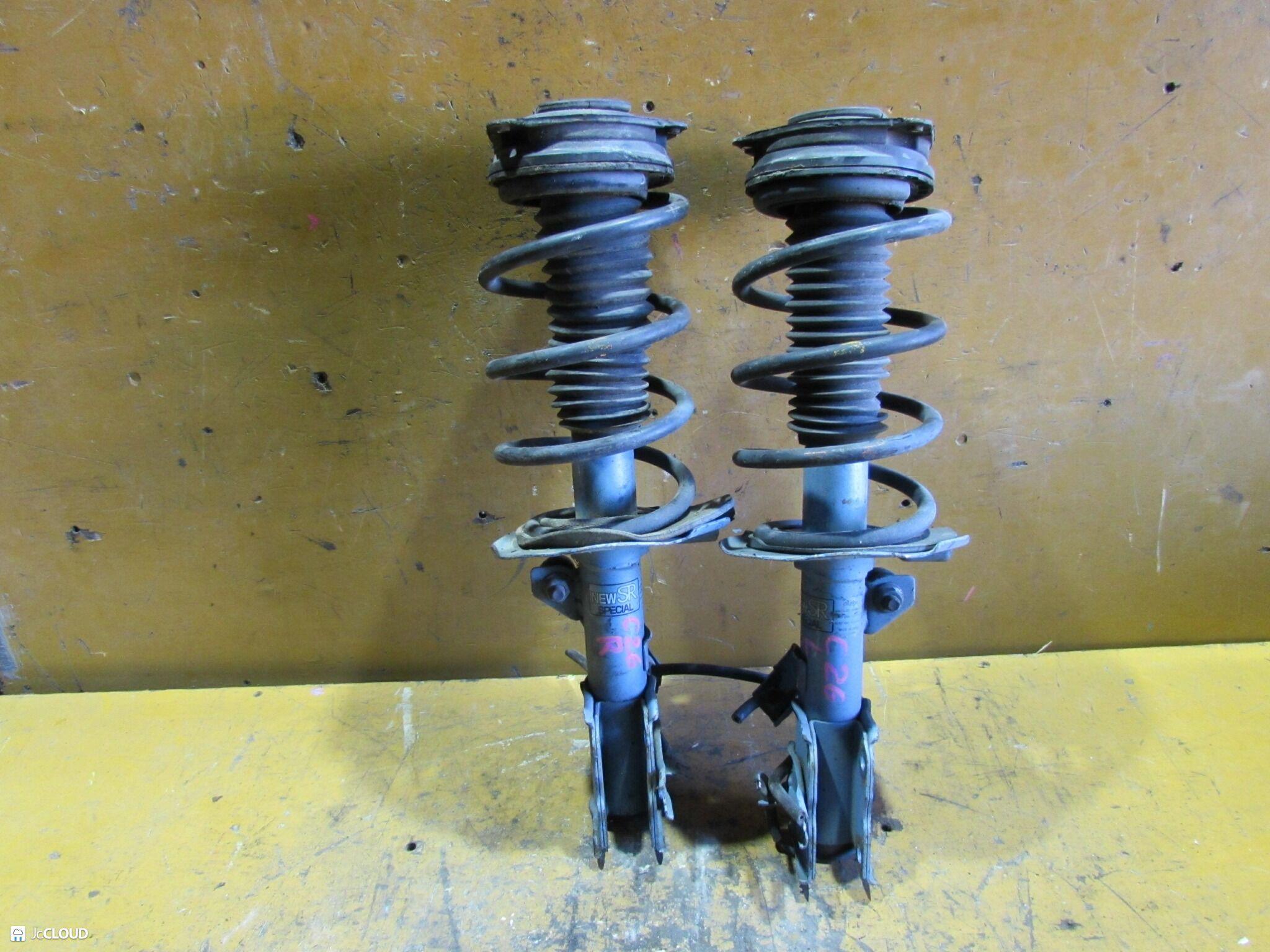 Стойка правая передняя  NISSAN SERENA FC26 MR20DD ,- 1 ракурс