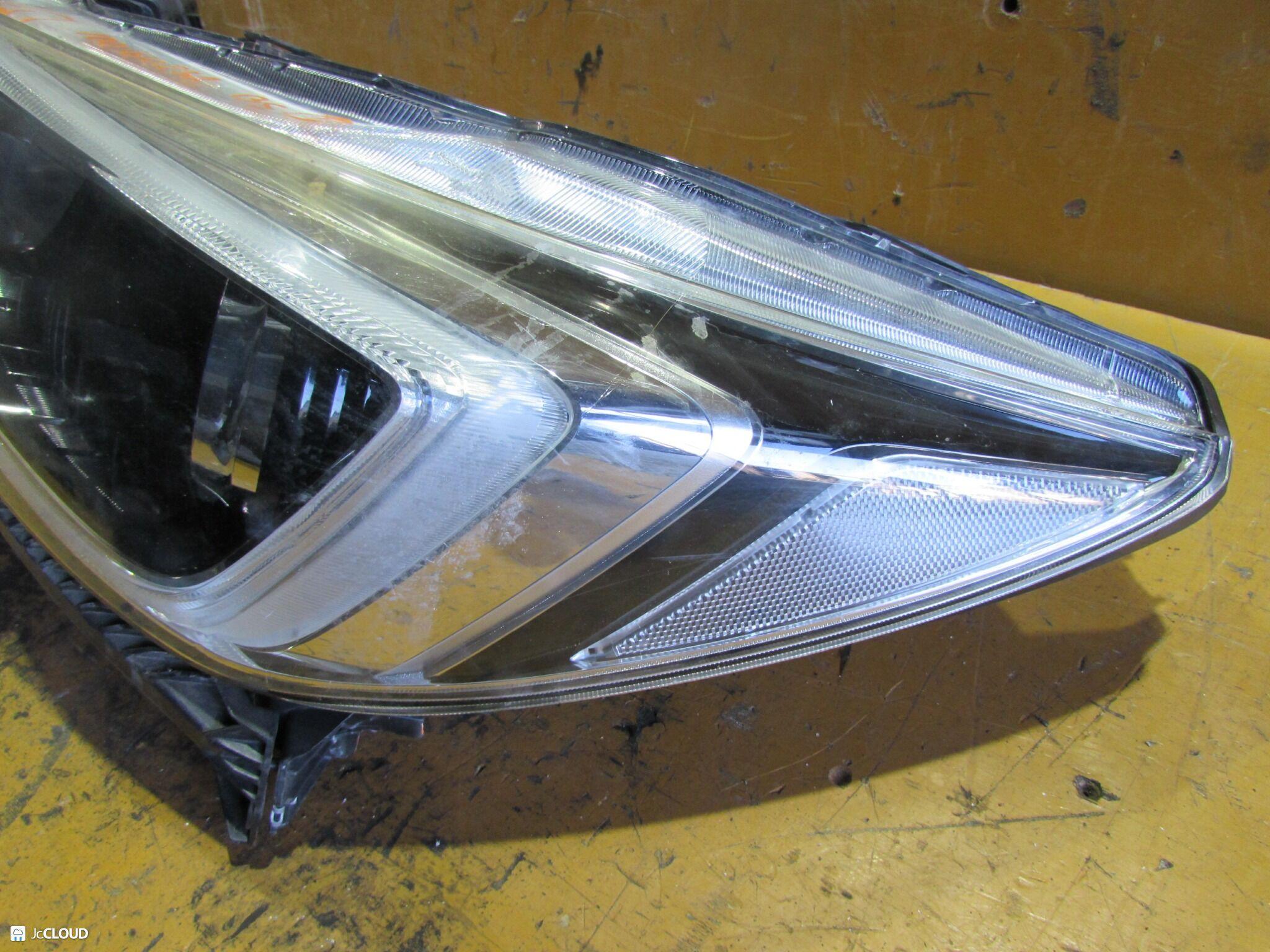 Фара левая передняя SUBARU LEGACY, OUTBACK BN9, BS9 FB25 100-60232 3 ракурс