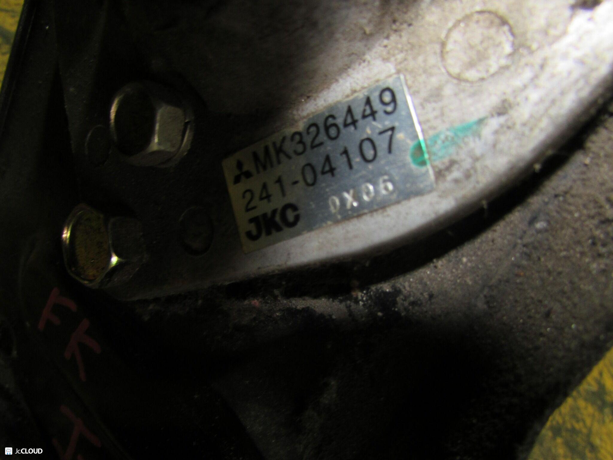 Педаль тормоза MITSUBISHI FUSO, FUSO FIGHTER K617H, FK71H, FK627, FK628, FK629, FK662, FK616H, FK603, FK612, FK615, FK616, FK617, FK618, FK619, FK, FK622, FK666, FK667, FK668, FK672, FK678, FK727, FK728, FL618, FL628, FL638 6M61, 6M60T MK326449 3 рак