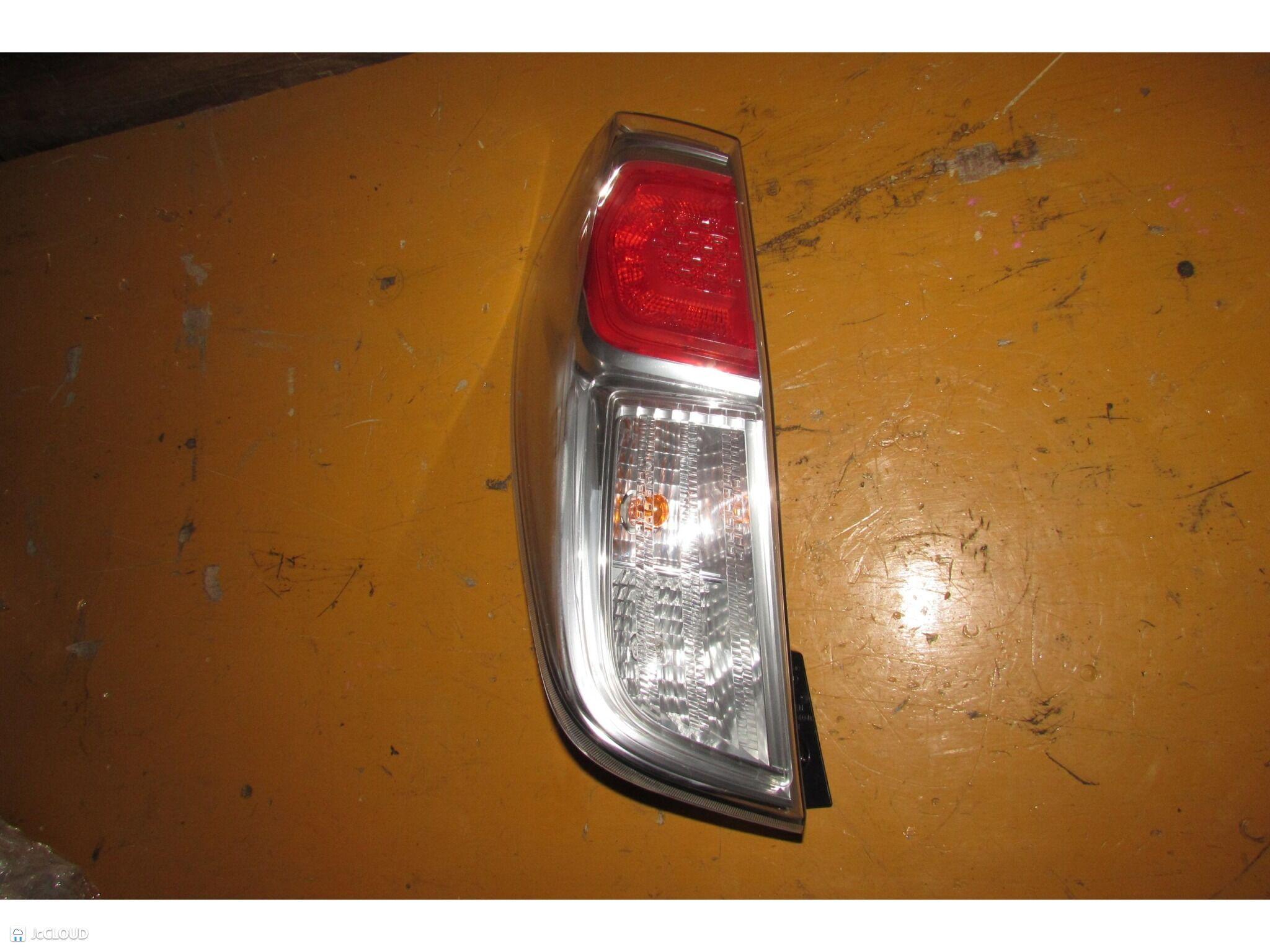 Стоп-сигнал левый задний NISSAN DAYZ ROOX B21A 1146404 1 ракурс