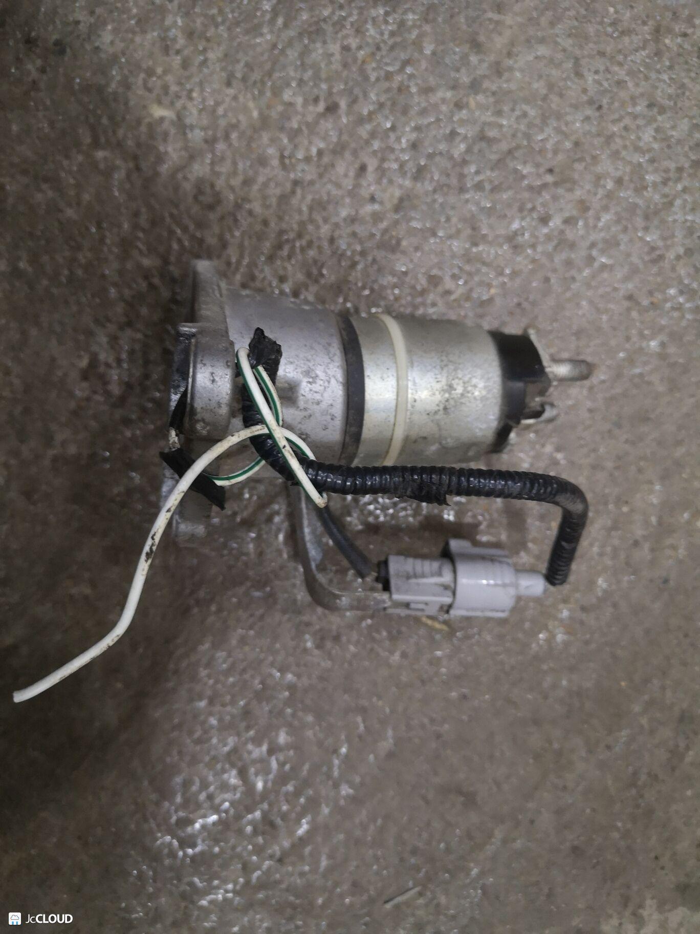 Реле стартера MAZDA BIANTE CCEFW LFVDS U001T80071A 3 ракурс Реле стартера MAZDA BIANTE CCEFW LFVDS U001T80071A 3 ракурс