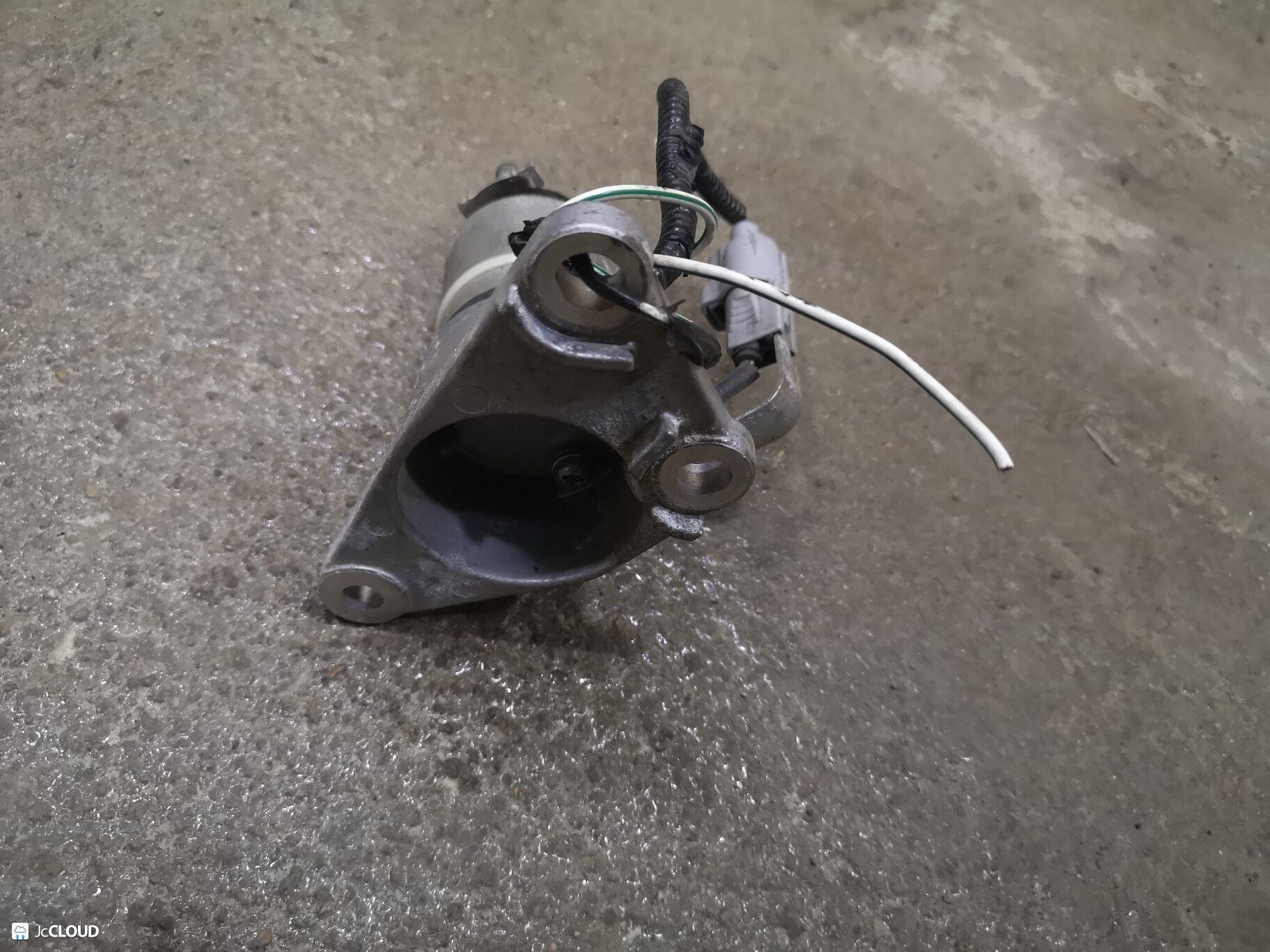 Реле стартера MAZDA BIANTE CCEFW LFVDS U001T80071A 4 ракурс Реле стартера MAZDA BIANTE CCEFW LFVDS U001T80071A 4 ракурс