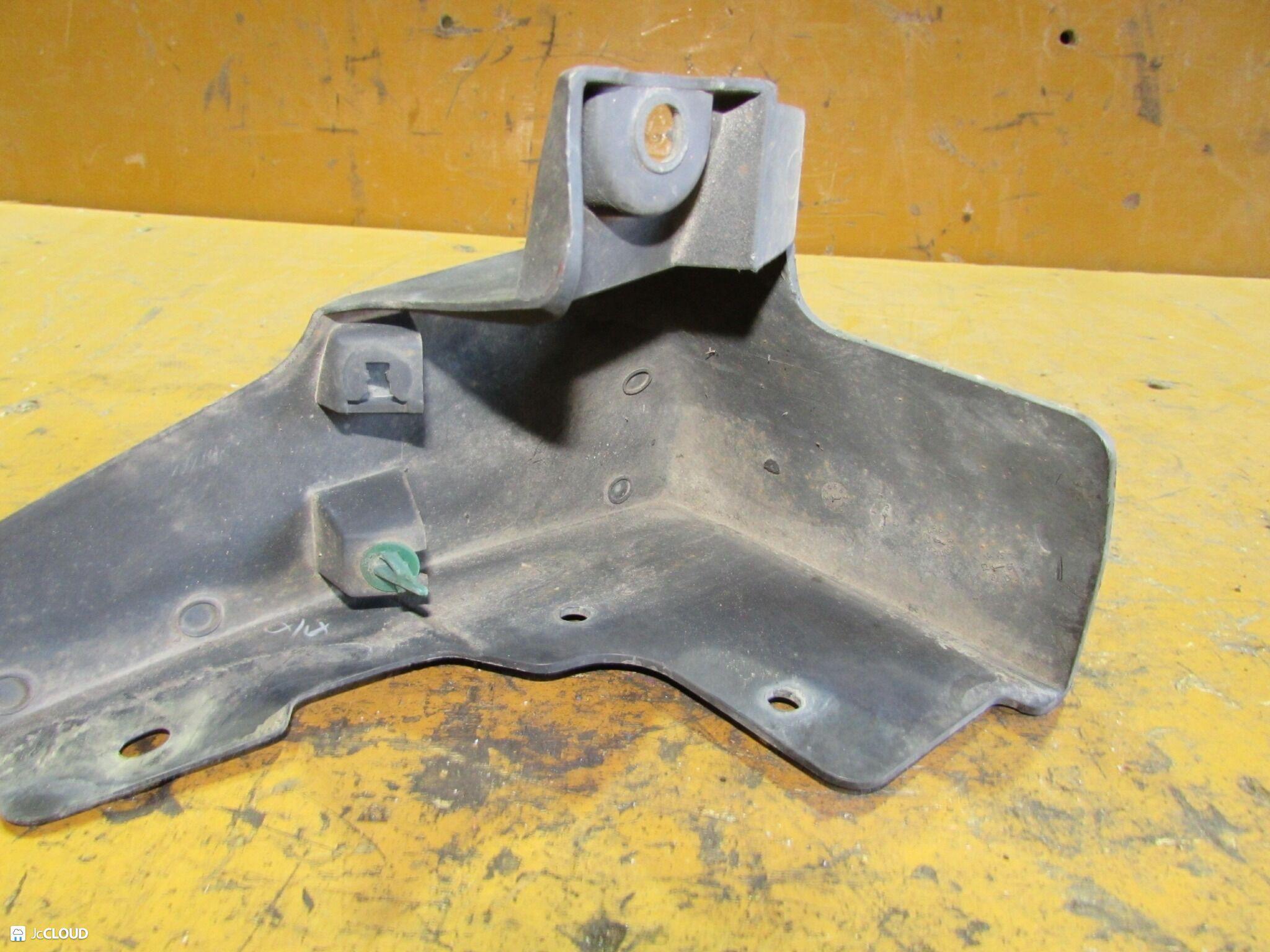 Брызговик правый передний SUBARU FORESTER SJ, SJ5, SJG FB20 - 4 ракурс