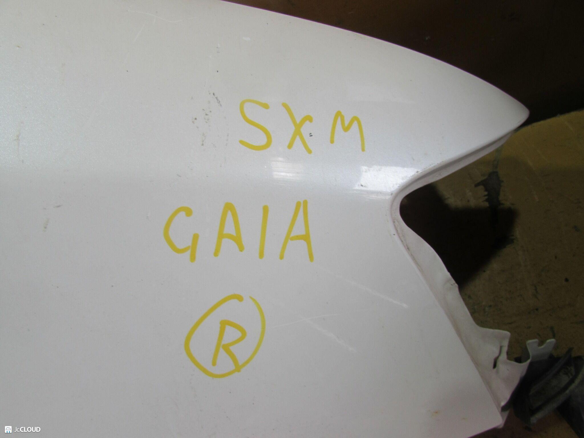 Крыло правое переднее TOYOTA GAIA SXM10, SXM15, ACM10, ACM15, CXM10 3 ракурс