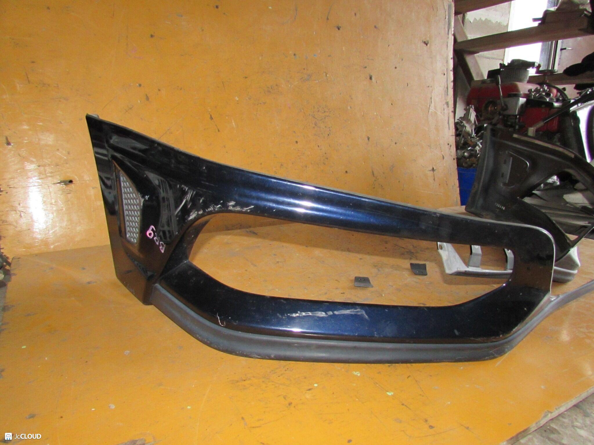 Накладка на бампер левая передняя SUBARU OUTBACK BRG, BR9, BM9, BRM EJ255, FB25B, EJ204, EJ253, FA20, FB25 4 ракурс