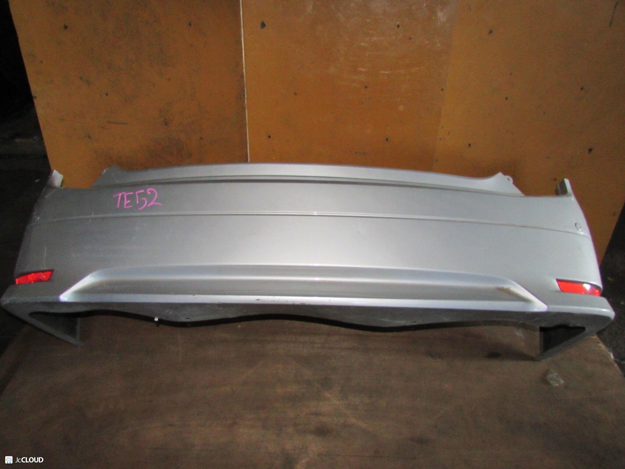 Бампер задний NISSAN ELGRAND TE52 VQ35DE, QR25DE 1 ракурс