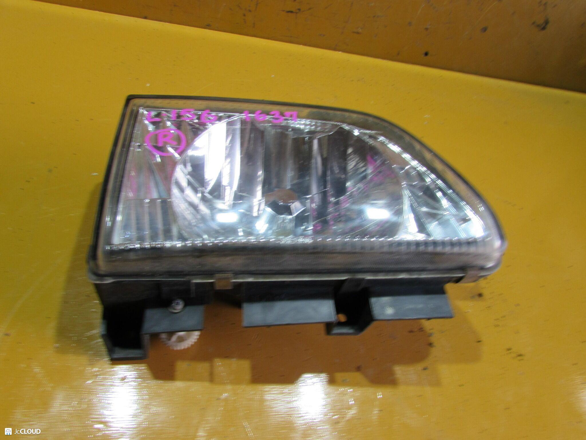 Фара правая передняя NISSAN ATLAS H2F23, H4F23, J2F23, K2F23, K4F23, M2F23, M4F23, N2F23, N4F23, P2F23, P4F23 TD27, KA20, QD32 16-37 3 ракурс