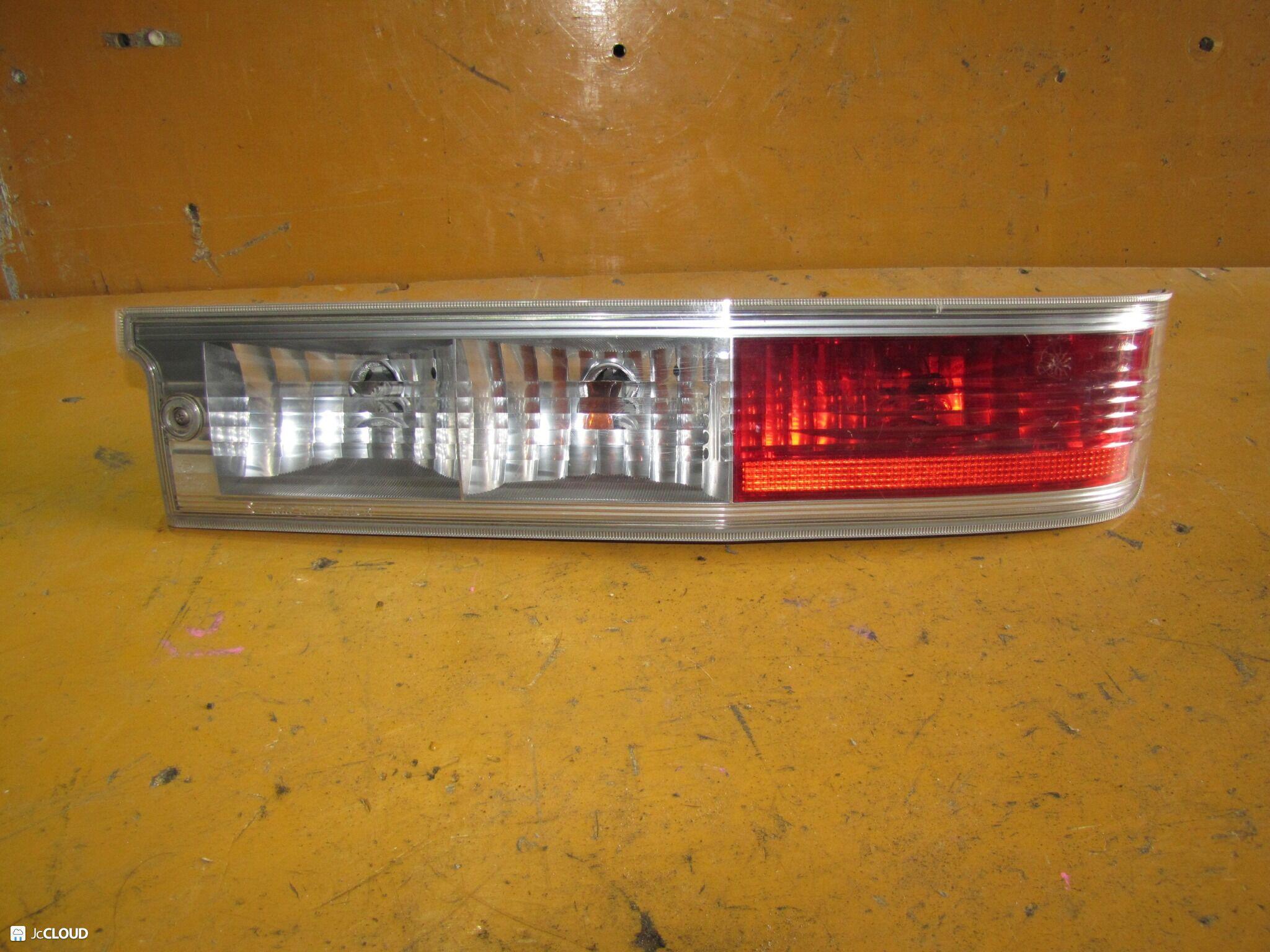 Стоп-сигнал правый задний DAIHATSU ATRAI S320, S321, S330, S331 EFDET, EFVE, KFDET 220-51897 1 ракурс