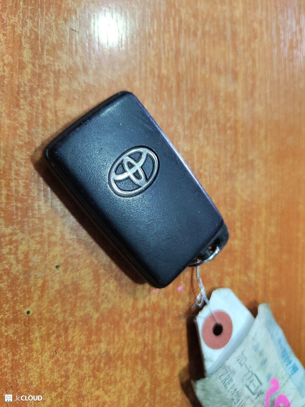 Ключ зажигания TOYOTA NOAH, VOXY, ESTIMA, COROLLA FIELDER ZRR70, ZRR75, ACR55W, AHR20W, GSR50W, GSR55W, ZRE141, ZRE142, ZRE143 2AZFE, 1NZFE 271451-6230 3 ракурс