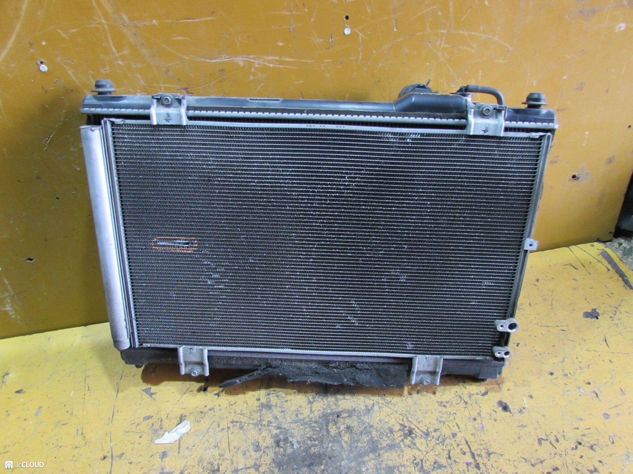 Радиатор основной  TOYOTA CROWN GRS180, GRS181, GRS183 3GRFSE ,16400-31361, 16711-31210, 88460-30861 ,16400-31361, 16711-31210, 88460-30861 1 ракурс
