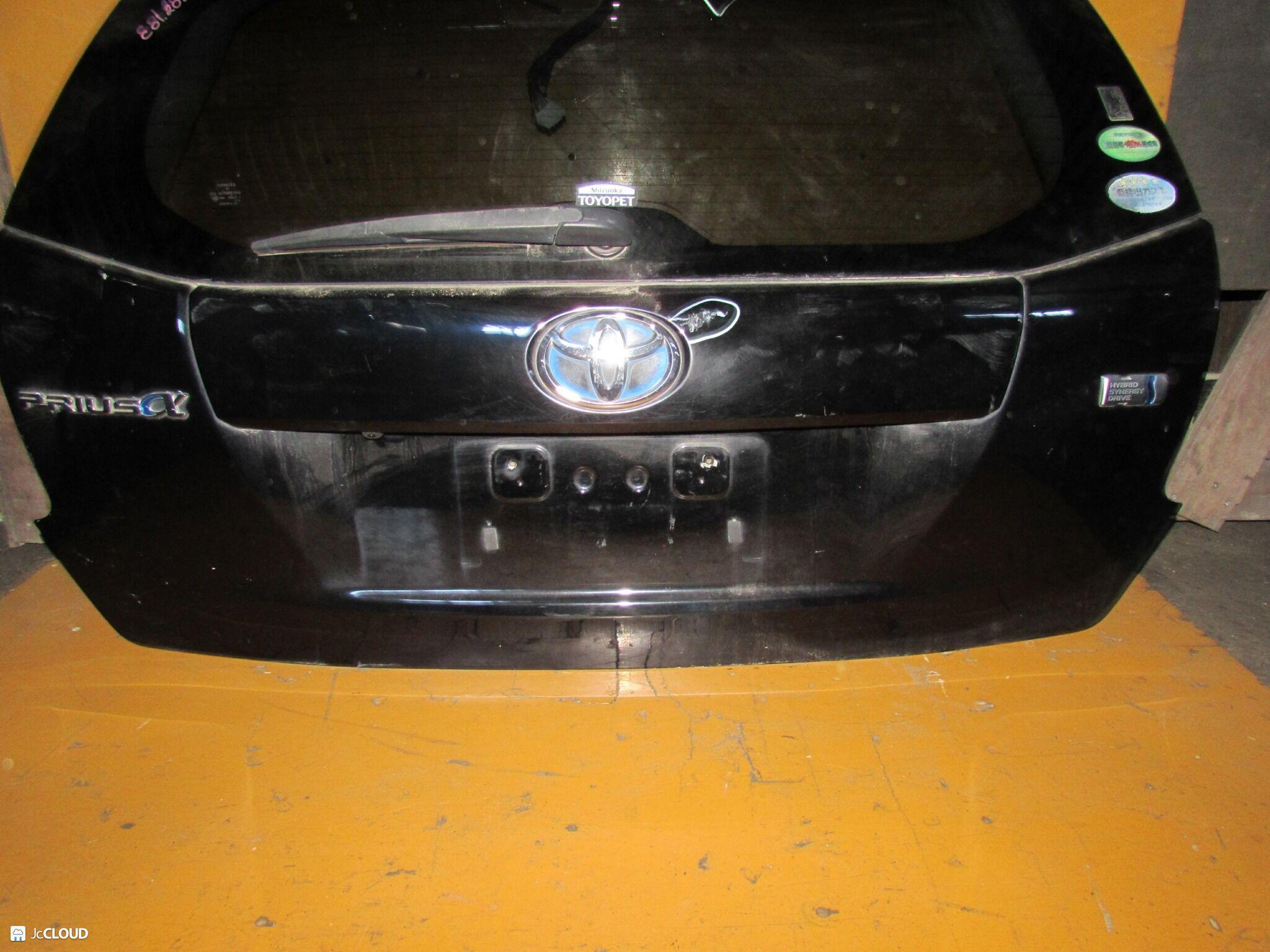 Дверь 5-я задняя TOYOTA PRIUS ALPHA ZVW40, ZVW41, ZFW41 2ZRFXE 67005-47290 3 ракурс