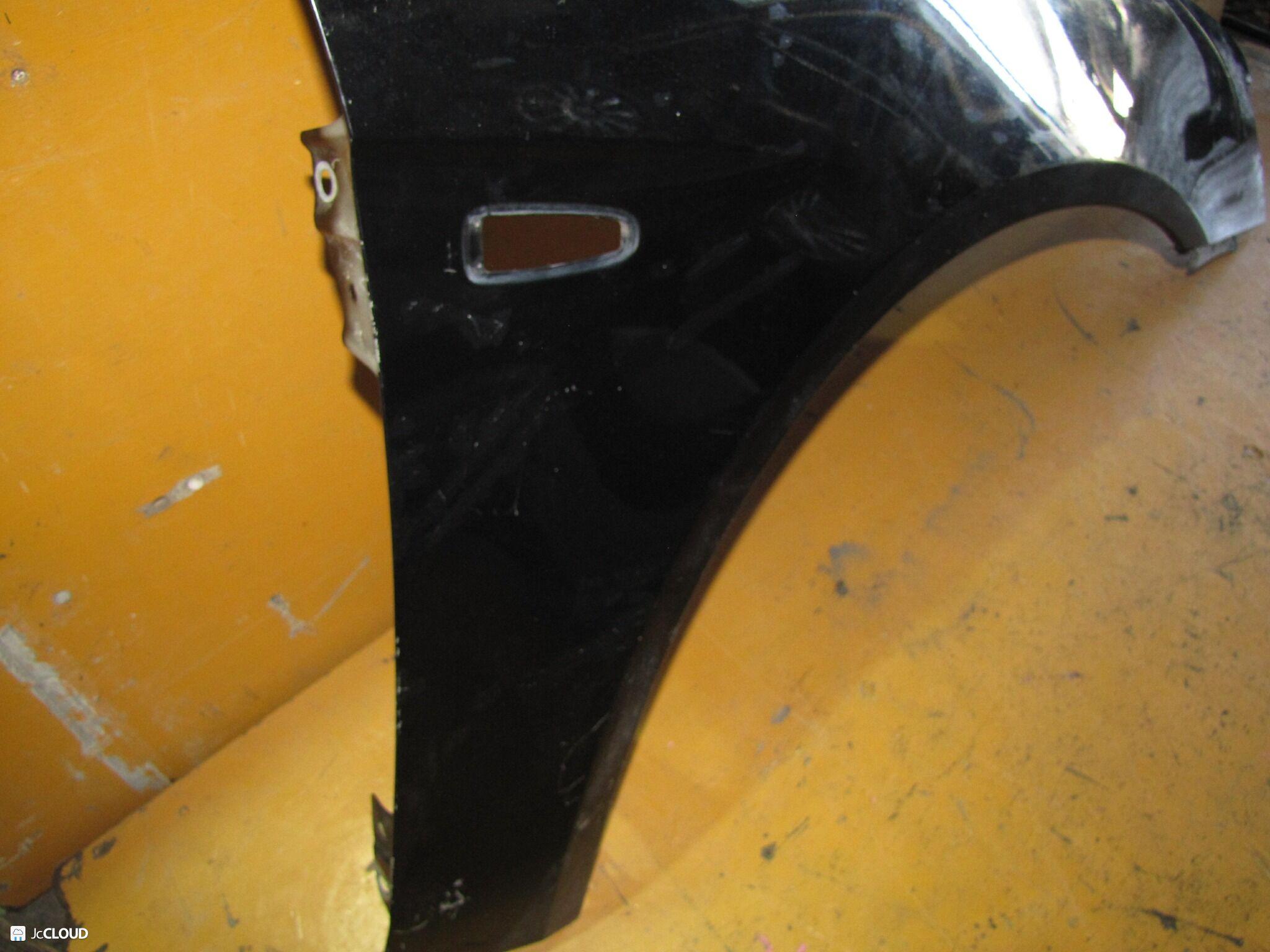 Крыло правое переднее MITSUBISHI GALANT FORTIS CY4A, CX3A, CY2A, CY1A, CX1A, CX2A, CY8A, CX8A, CY9A, CX9A, CX5A, CY5A, CX6A, CX4A, CY3A, CY6A 4B10, 4B11, 4J10 3 ракурс