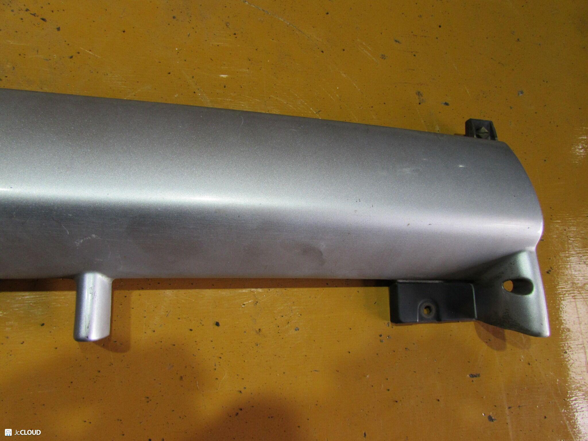 Решетка радиатора NISSAN ATLAS H2F23, H4F23, J2F23, K2F23, K4F23, M2F23, M4F23, N2F23, N4F23, P2F23, P4F23 TD27, KA20, QD32 623300T00 4 ракурс