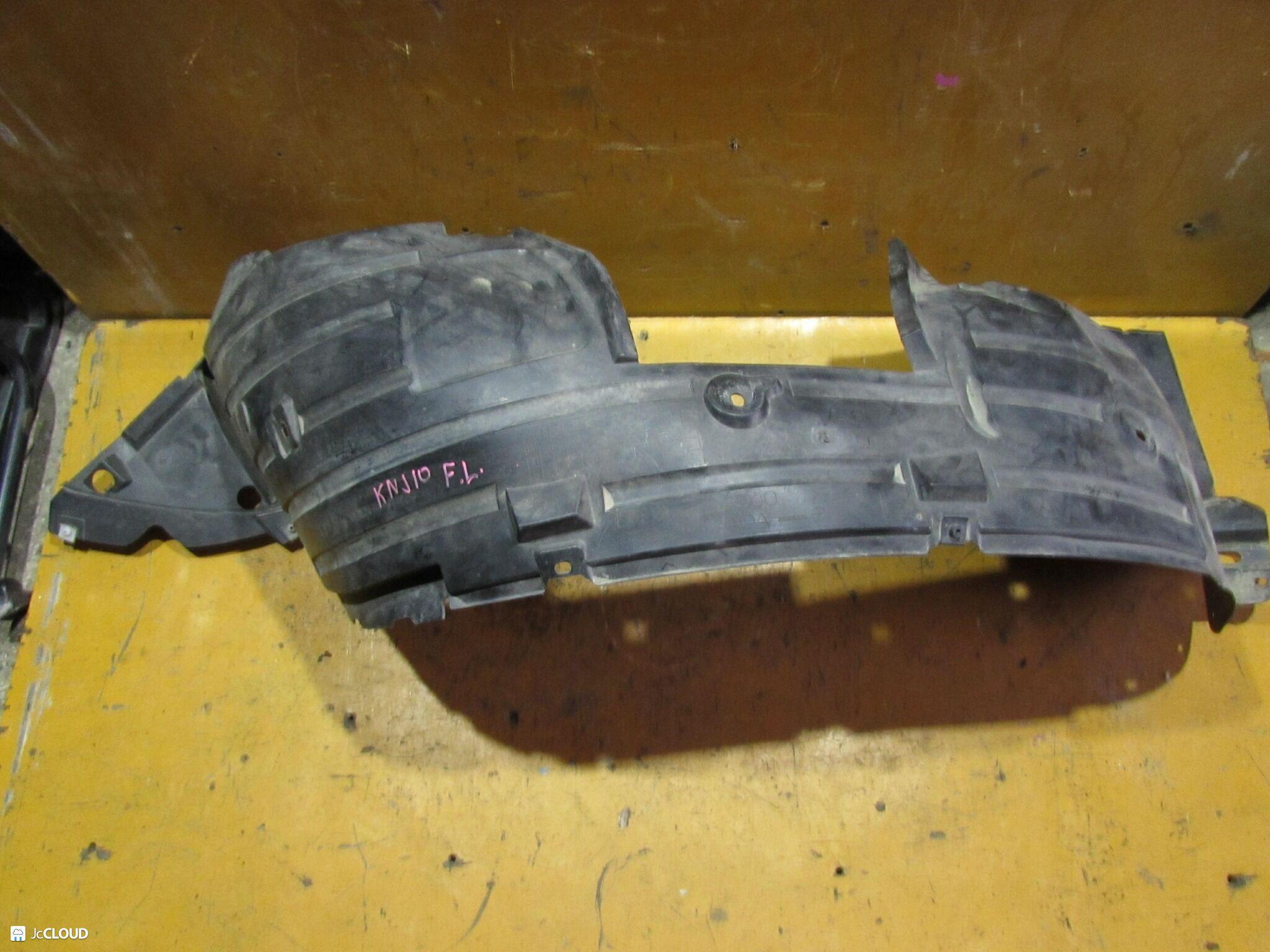 Подкрылок левый передний NISSAN DUALIS J10, KJ10, KNJ10, NJ10 63843 1YA0A 1 ракурс Подкрылок левый передний NISSAN DUALIS J10, KJ10, KNJ10, NJ10 63843 1YA0A 1 ракурс