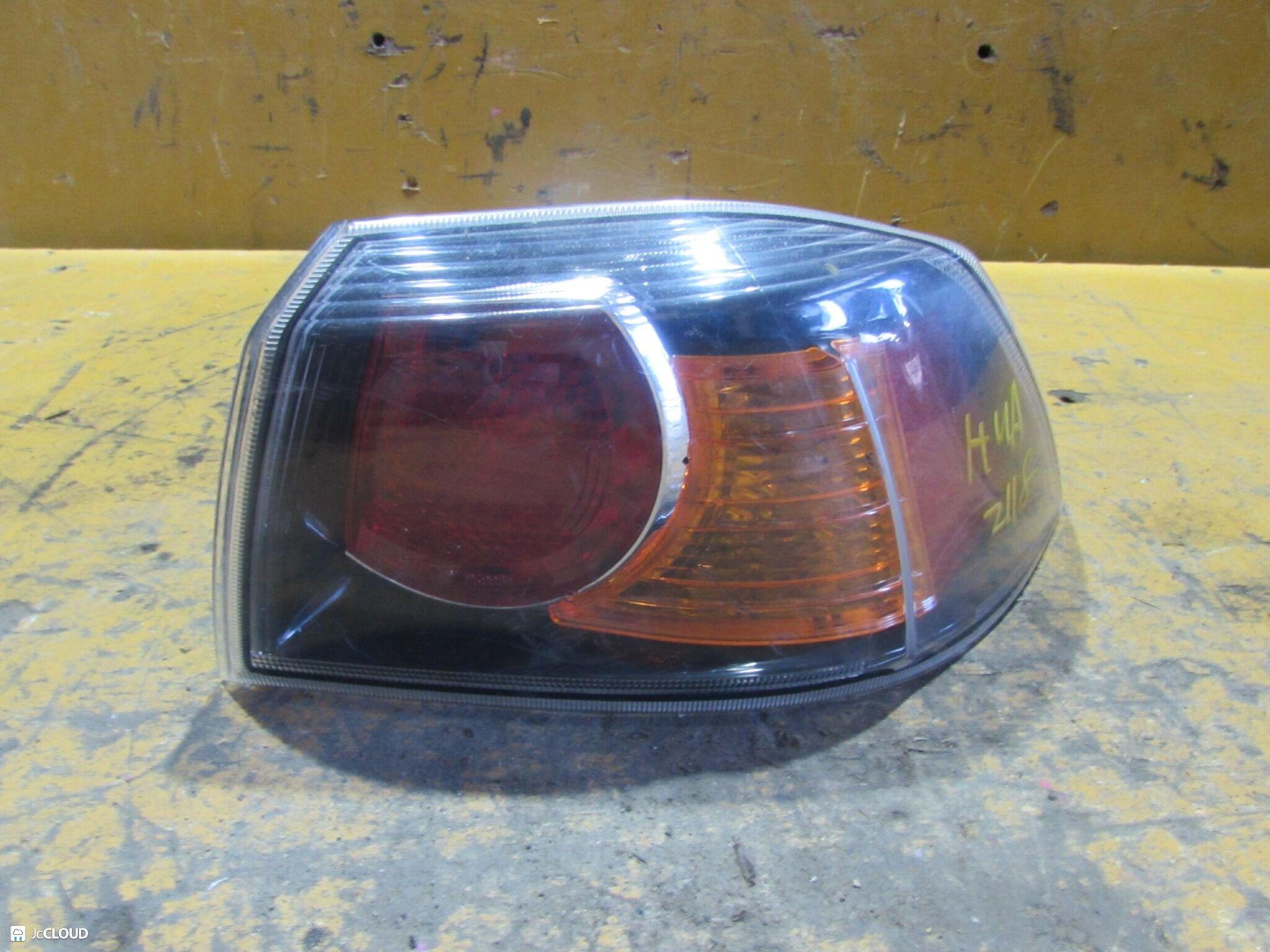 Стоп-сигнал правый передний MITSUBISHI GALANT FORTIS CX3A, CX4A, CX6A, CY3A, CY4A, CY6A 4B10, 4B11, 4J10 P5996 1 ракурс