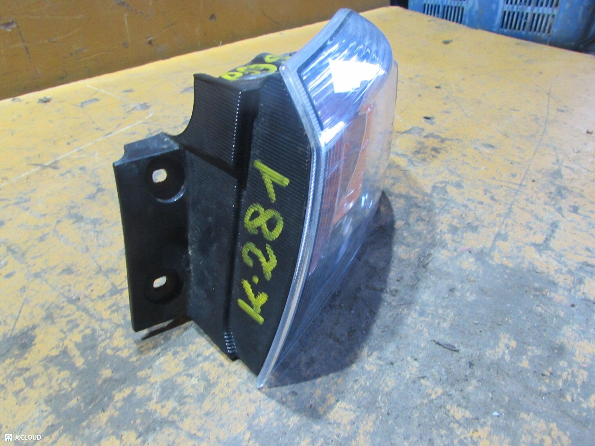 Стоп-сигнал правый передний MITSUBISHI GALANT FORTIS CX3A, CX4A, CX6A, CY3A, CY4A, CY6A 4B10, 4B11, 4J10 P5996 3 ракурс