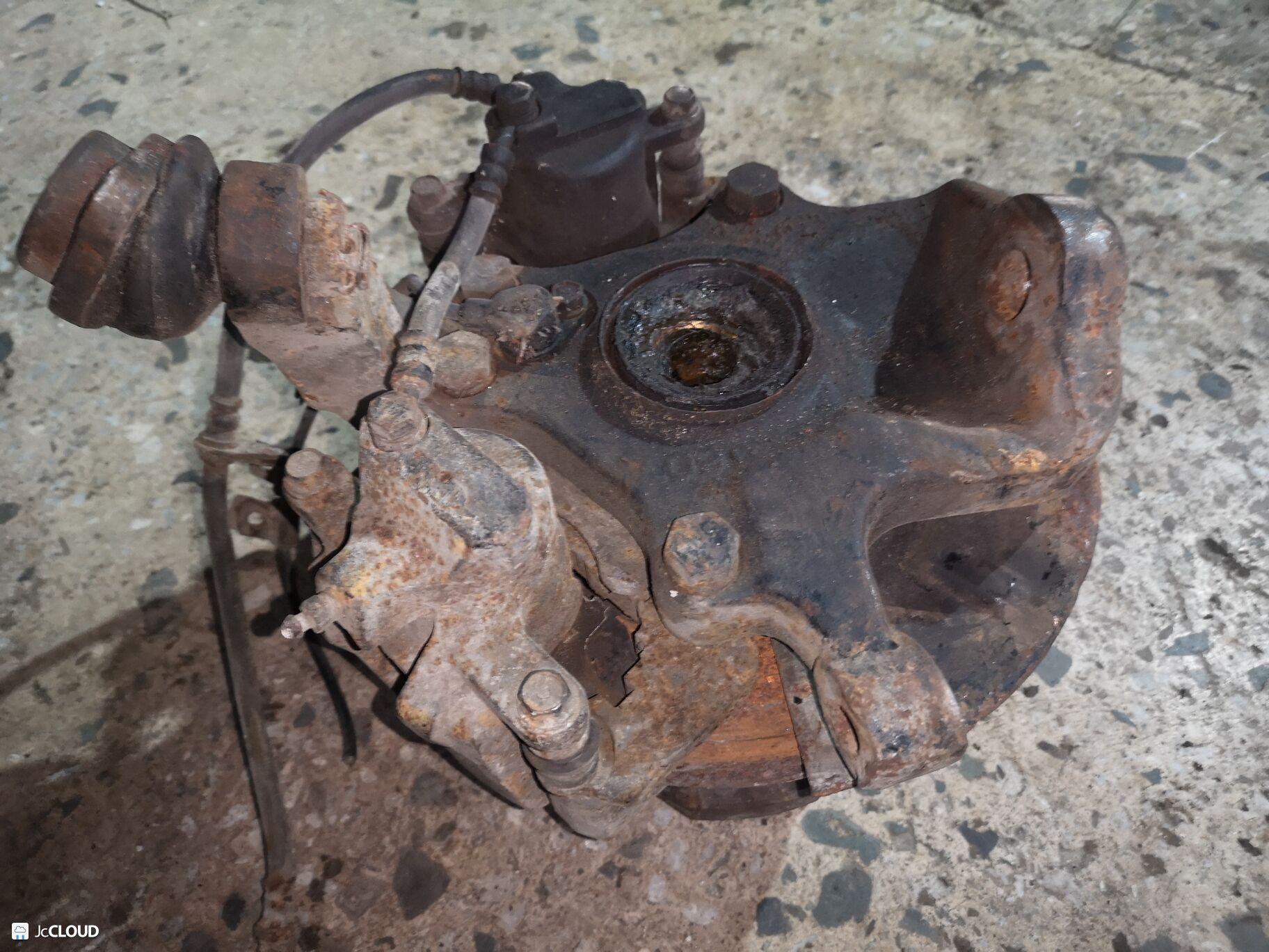 Ступица правая передняя MITSUBISHI CANTER, FUSO FG72DE, FG72EC 4M50T, 4M51, 4M42T 4 ракурс