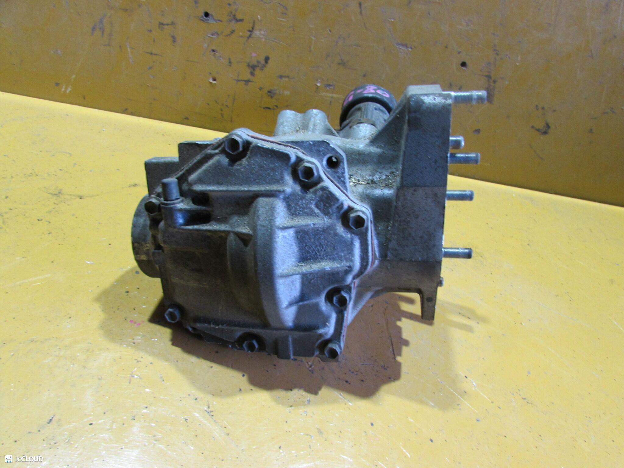 Раздаточная коробка TOYOTA ESTIMA, IPSUM ACR40W, ACM26W 2AZFE 36100-28380 3 ракурс