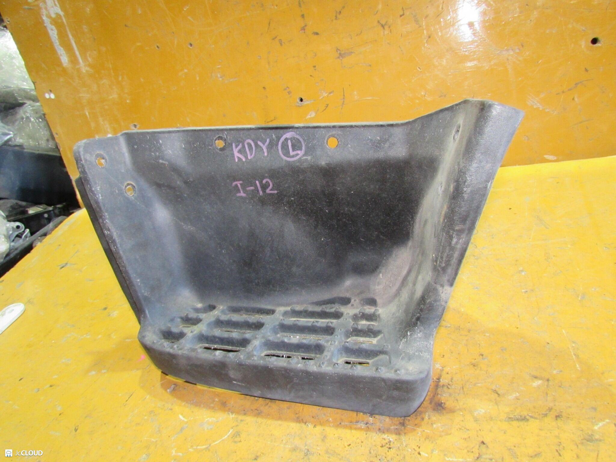 Подножка левая передняя TOYOTA, HINO DYNA, TOYOACE, DUTRO KDY220, KDY221, KDY230, KDY231, KDY240, KDY241, KDY250, KDY251, KDY260, KDY261, KDY270, KDY271, KDY280, KDY281, KDY290, LY220, LY230, LY240, LY270, LY280, LY290, RZY220, RZY230, RZY231, RZY281