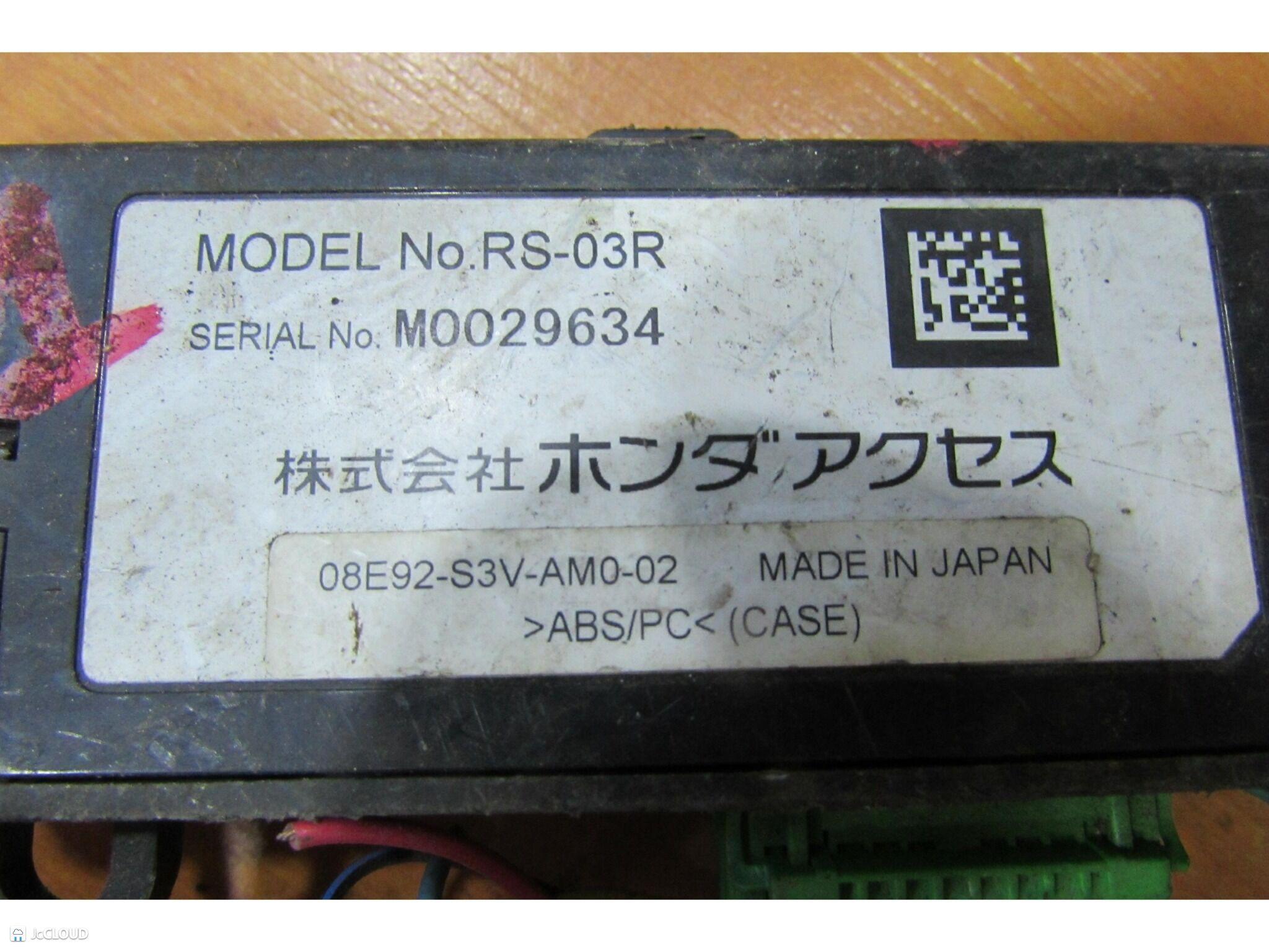 Электронный блок HONDA MDX YD1 J35A RS-03R 08E92-S3V-AM0-02 3 ракурс
