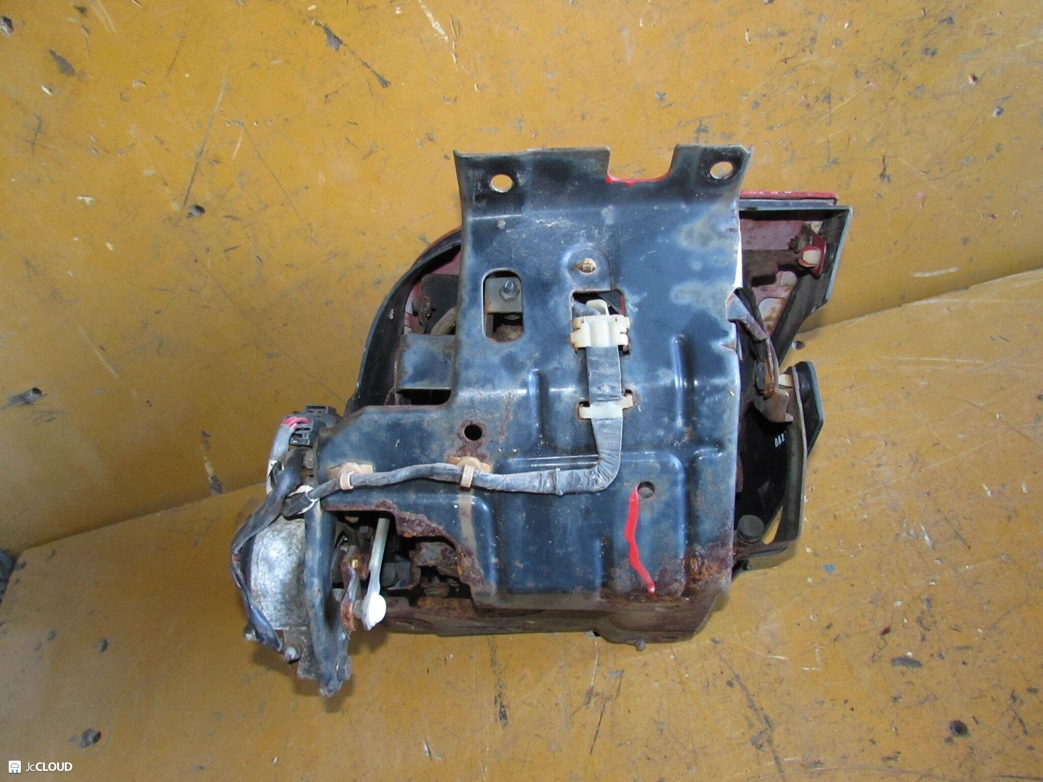 Фара правая передняя MITSUBISHI GTO Z16A 6G72 0013099 5 ракурс