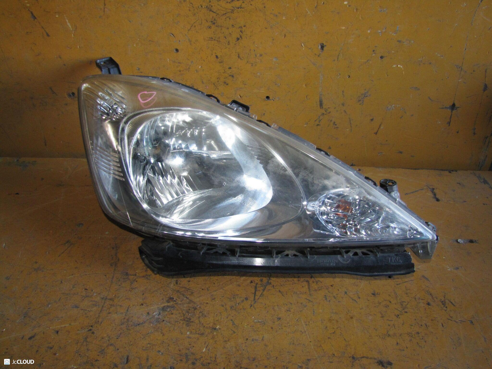 Фара левая передняя  HONDA FIT SHUTTLE GG7, GG8, GP2 LDA, L15A ,P6865 ,P6865 1 ракурс