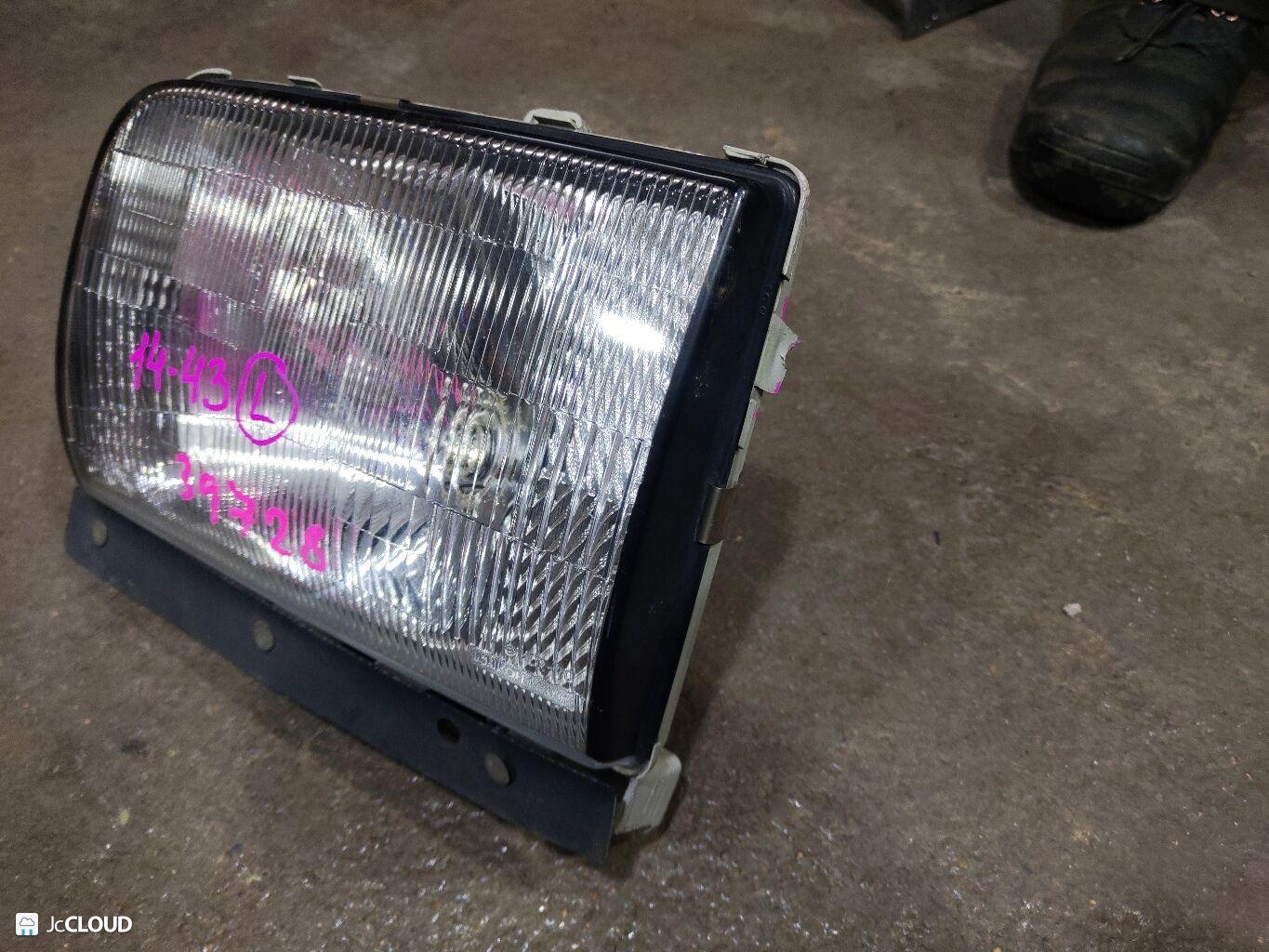 Фара левая передняя NISSAN ATLAS F23, H2F23, H4F23, J2F23, K2F23, K4F23, M2F23, M4F23, N2F23, N4F23, P2F23, P4F23 TD27, QD32, KA20 14-43 3 ракурс