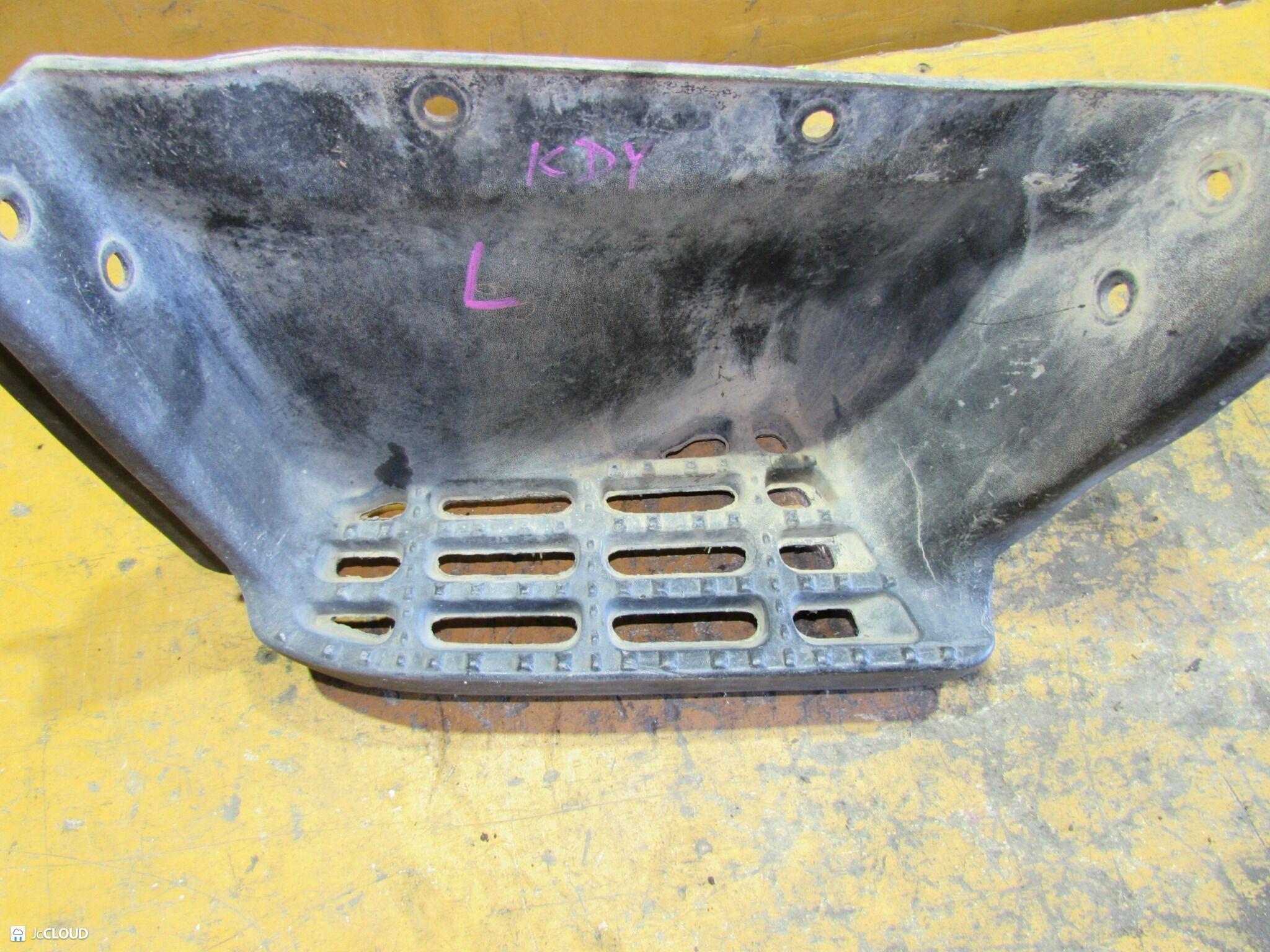 Подножка левая передняя TOYOTA, HINO DYNA, TOYOACE, DUTRO KDY220, KDY221, KDY230, KDY231, KDY240, KDY241, KDY250, KDY251, KDY260, KDY261, KDY270, KDY271, KDY280, KDY281, KDY290, LY220, LY230, LY240, LY270, LY280, LY290, RZY220, RZY230, RZY231, RZY281