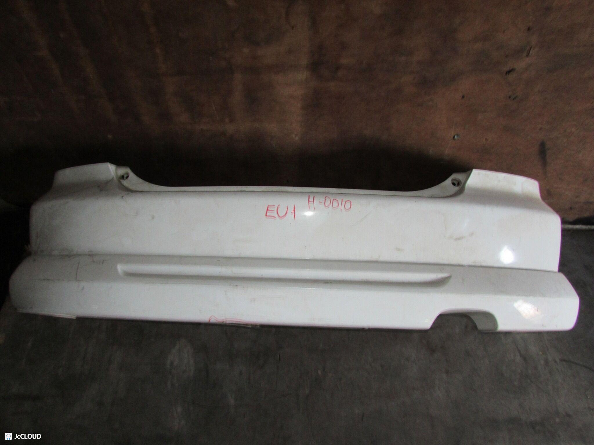 Бампер задний  HONDA CIVIC EU1, EU2, EU3, EU4 D15B, D17A 1 ракурс