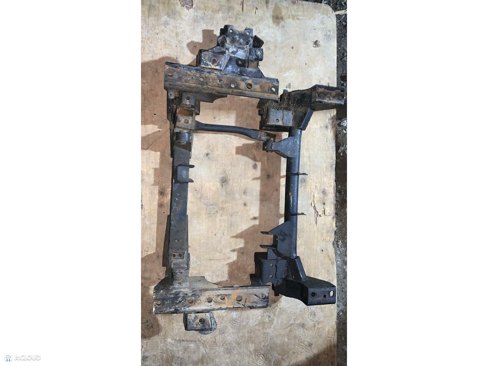 Балка подвески передняя NISSAN ATLAS P8F23, R8F23, P2F23 TD27, QD32 544003T501 3 ракурс